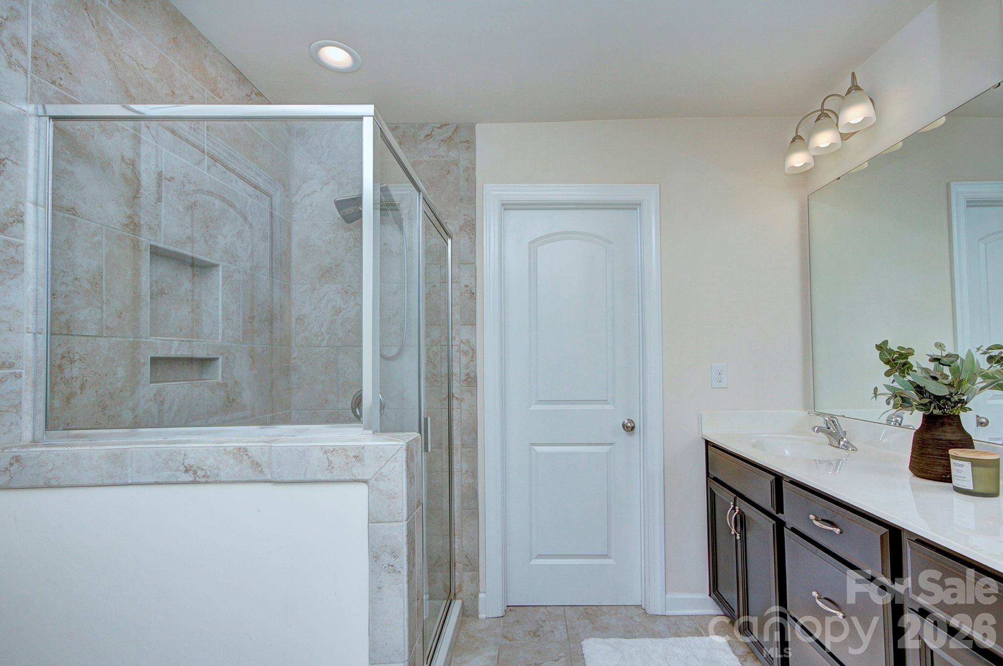9257 Glenburn Lane — Charlotte