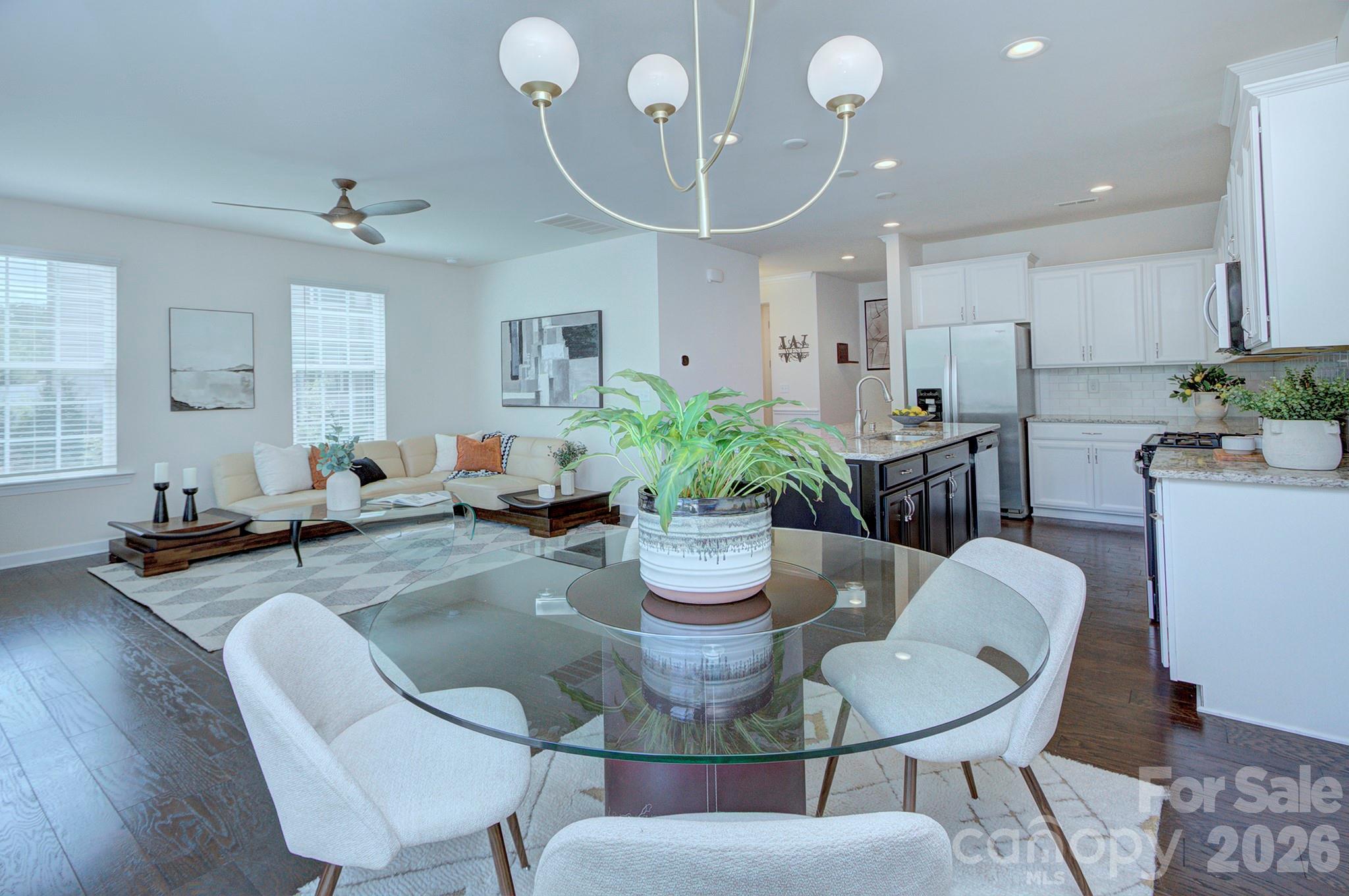 9257 Glenburn Lane — Charlotte