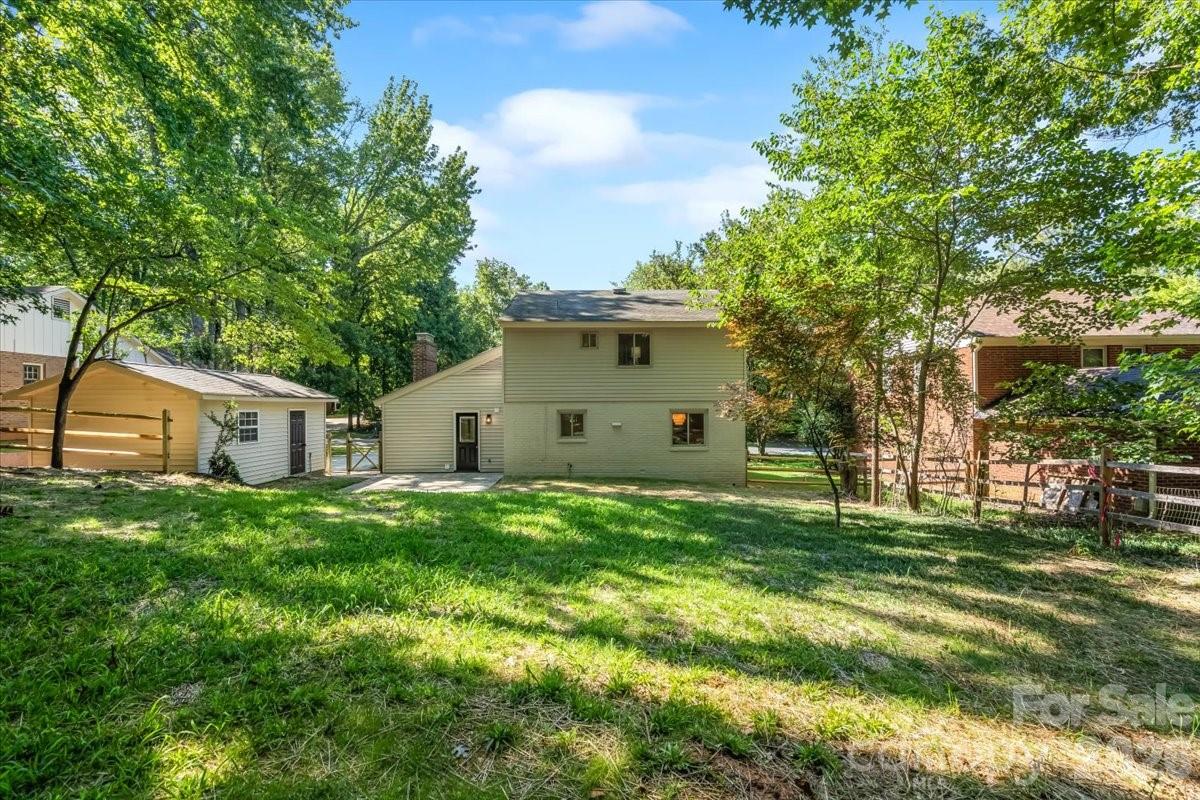 9205 Tree Haven Drive — Charlotte