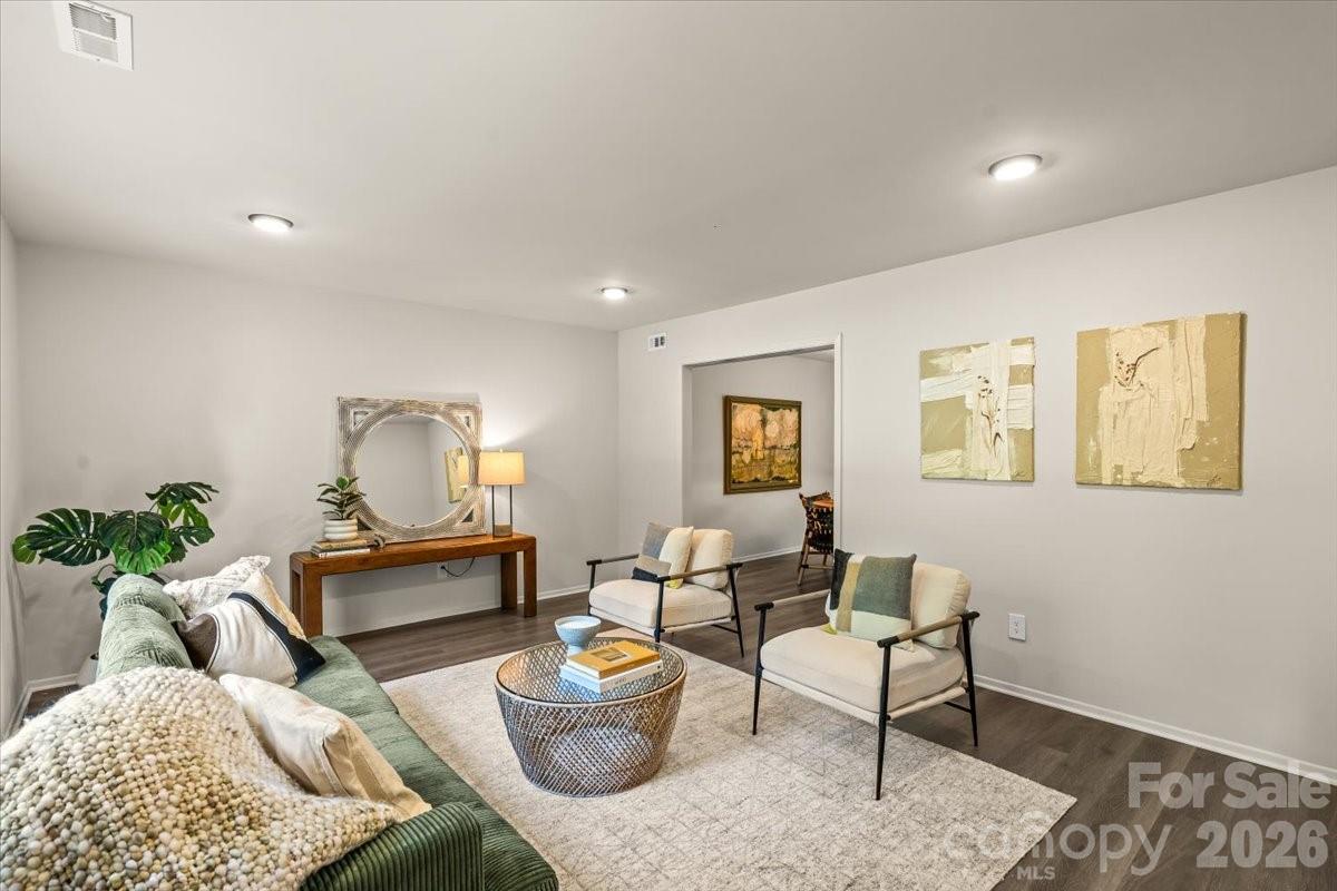 9205 Tree Haven Drive — Charlotte