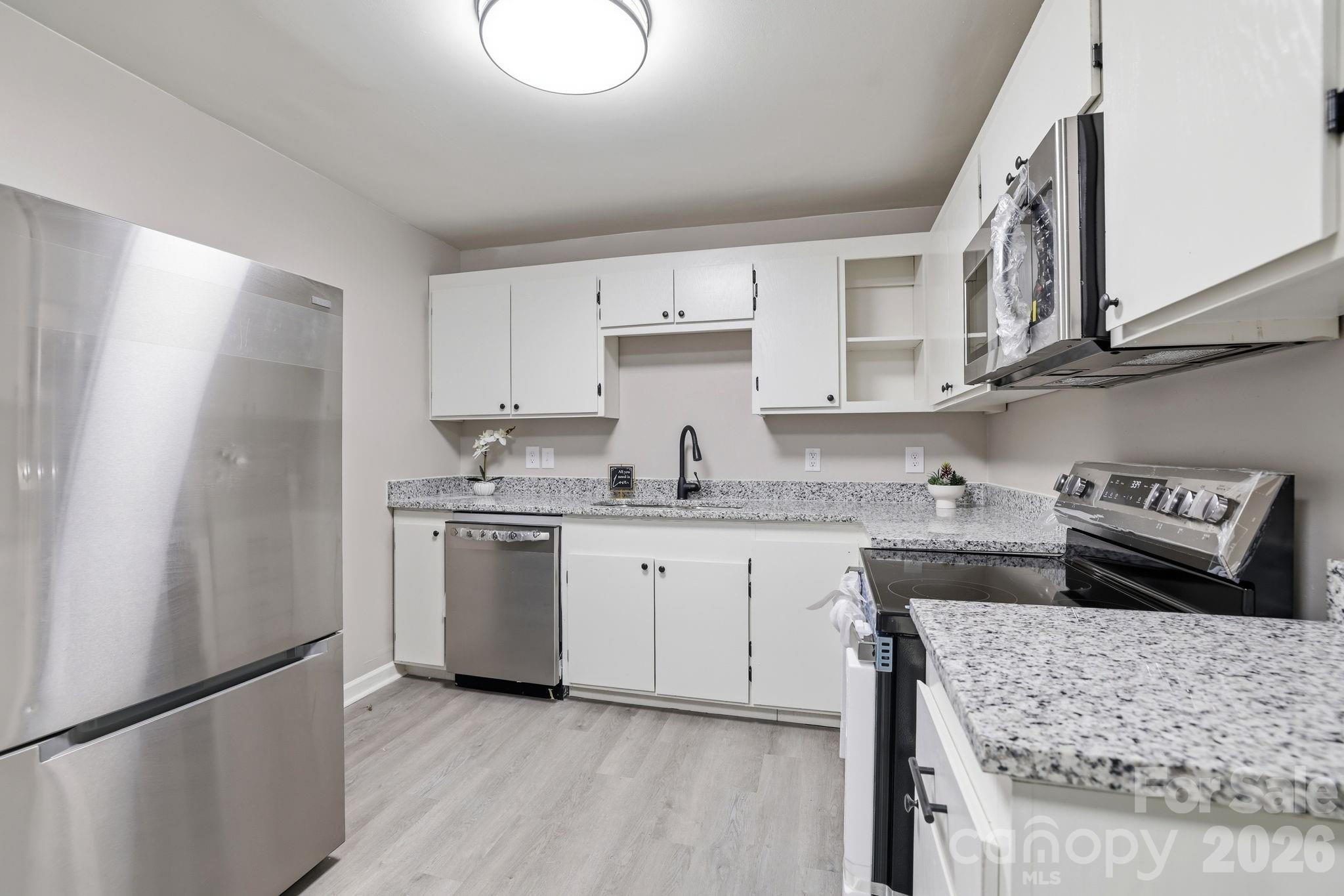 835 Ranch Road — Charlotte