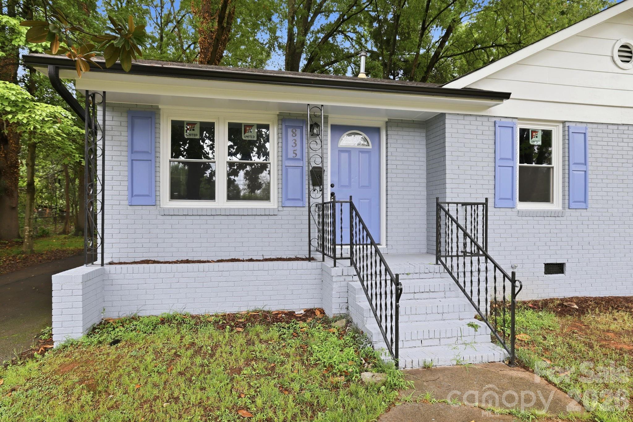 835 Ranch Road — Charlotte