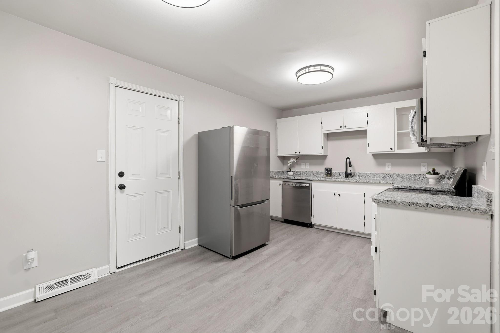 835 Ranch Road — Charlotte