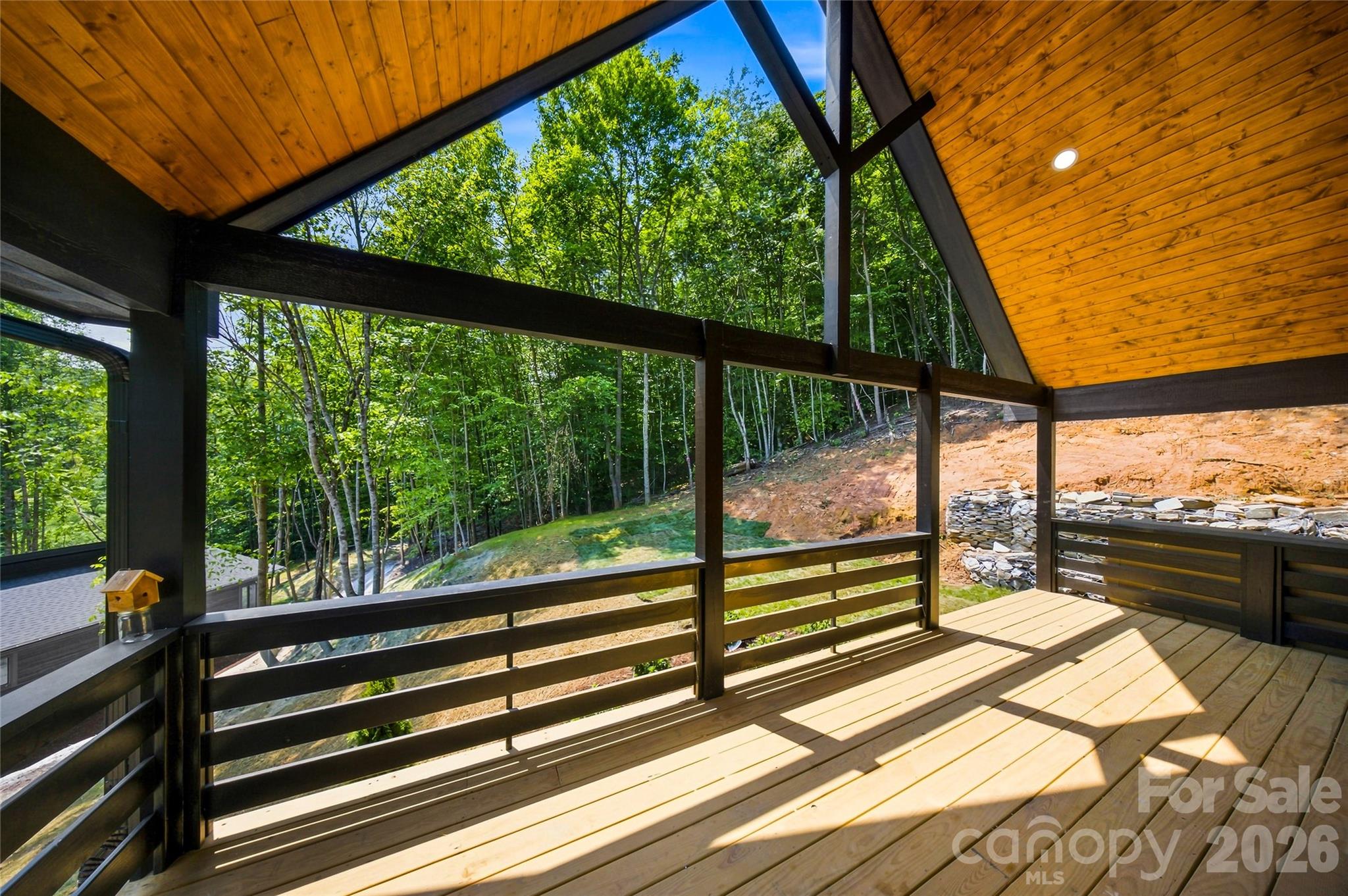 87 Catatoga Trail — Marion