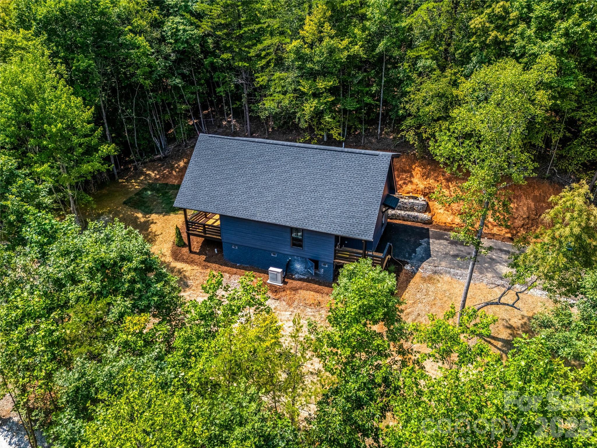 87 Catatoga Trail — Marion