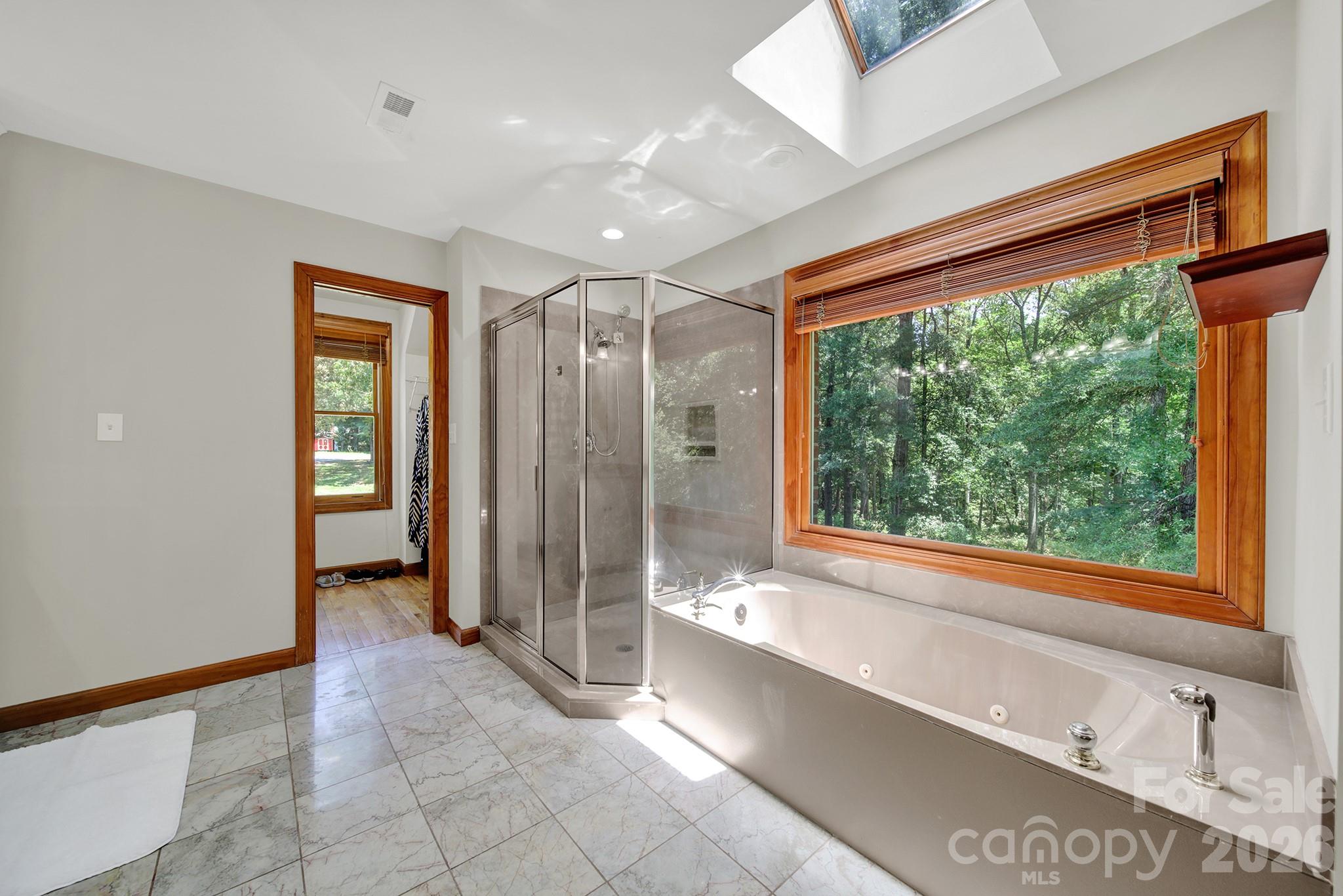 1583 Calder Lane — Clover