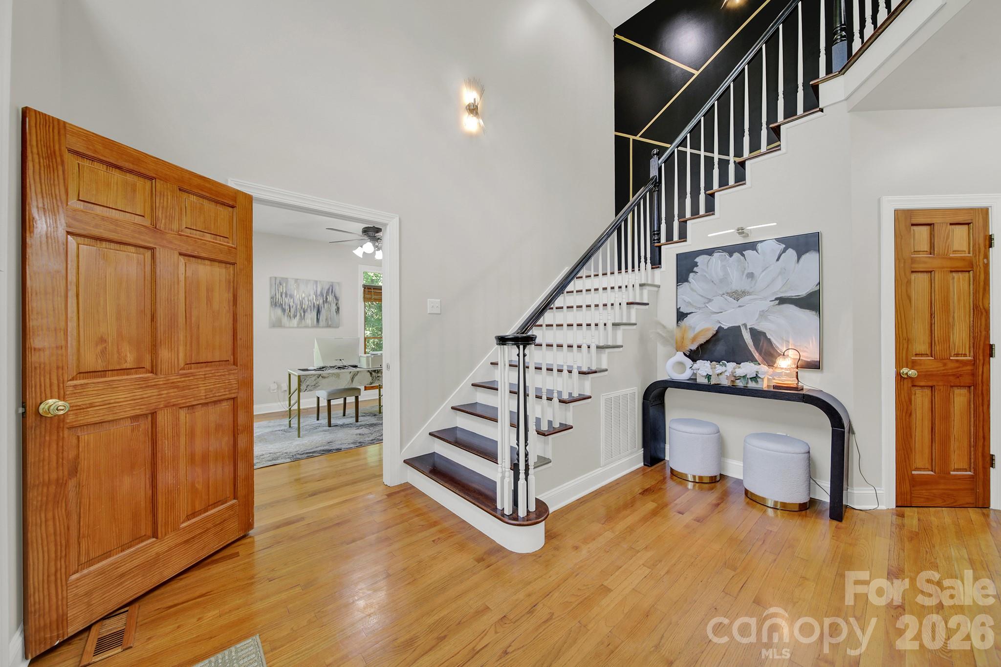 1583 Calder Lane — Clover
