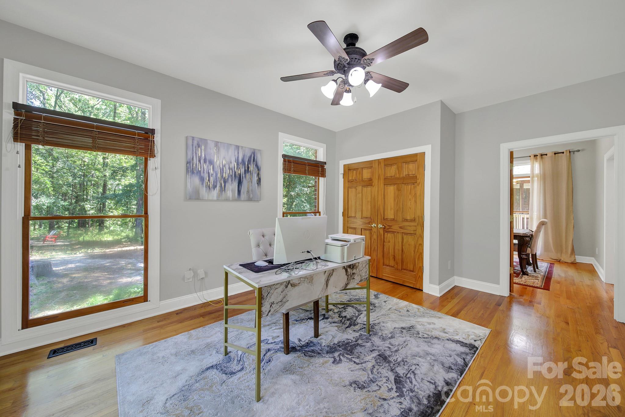 1583 Calder Lane — Clover