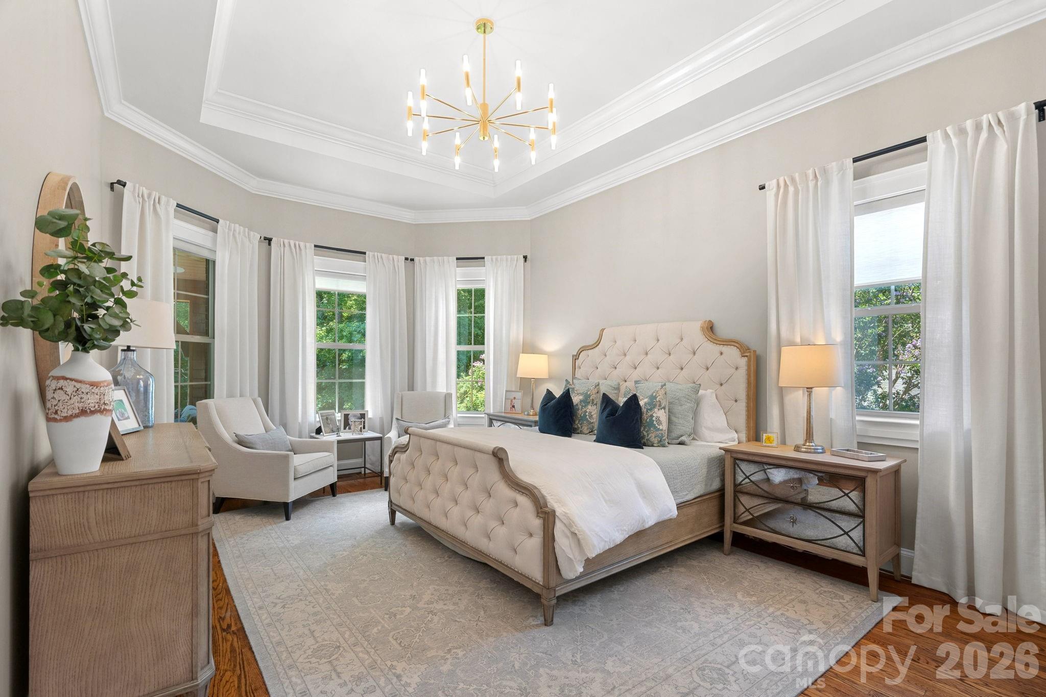 3813 Lakeside Drive — Charlotte