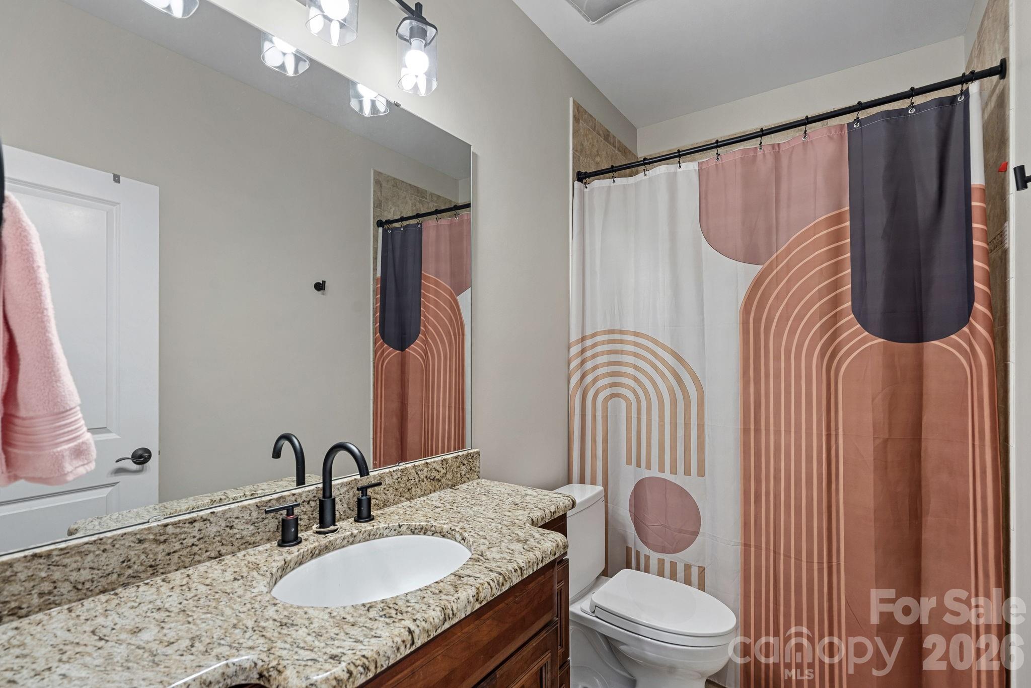 3813 Lakeside Drive — Charlotte