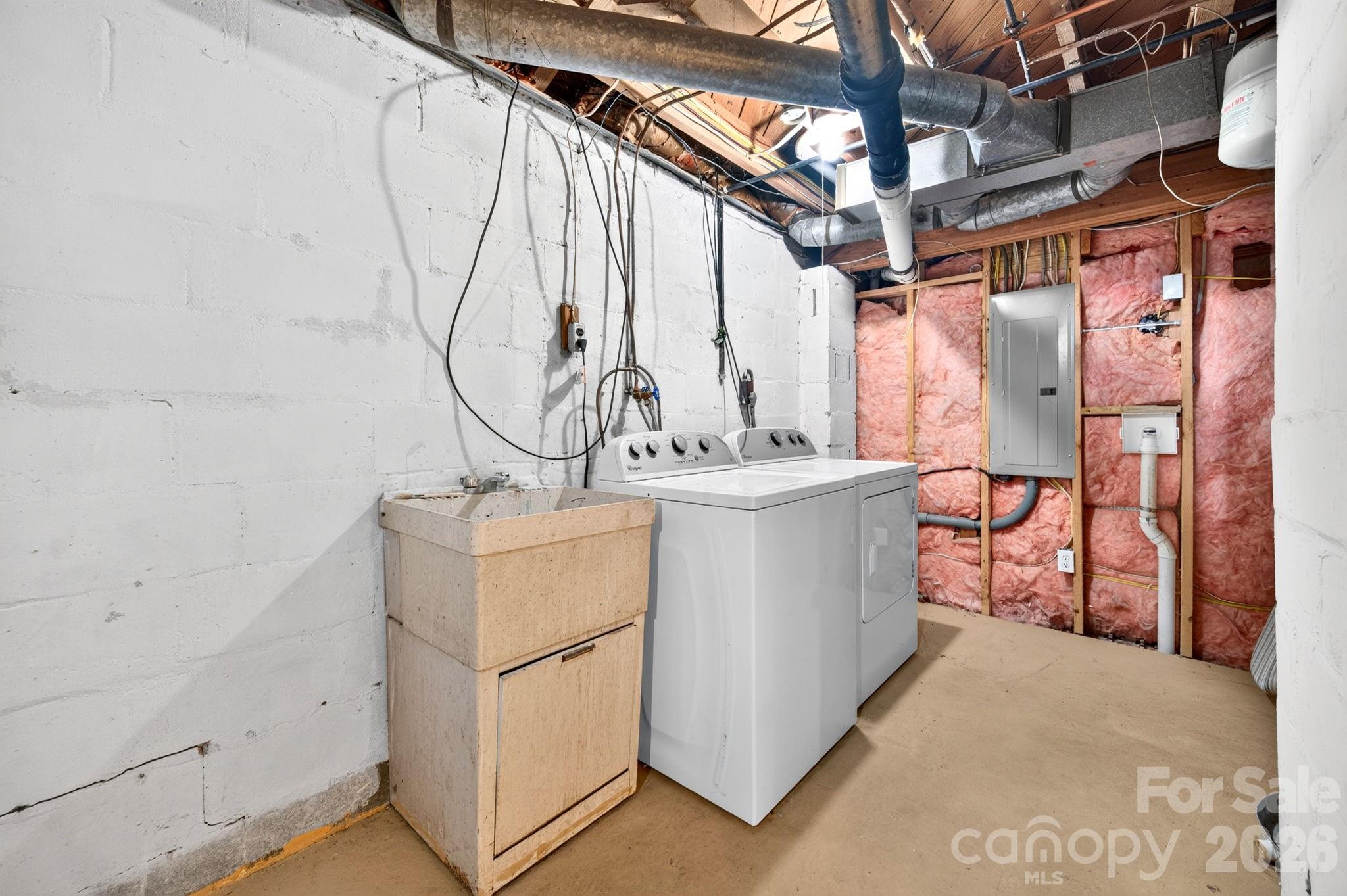 176 Chiles Avenue — Asheville