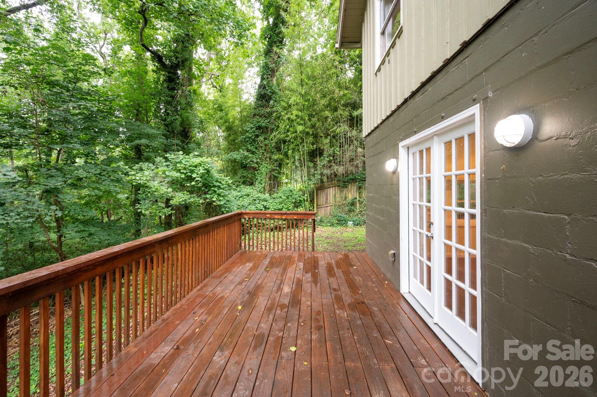 176 Chiles Avenue — Asheville
