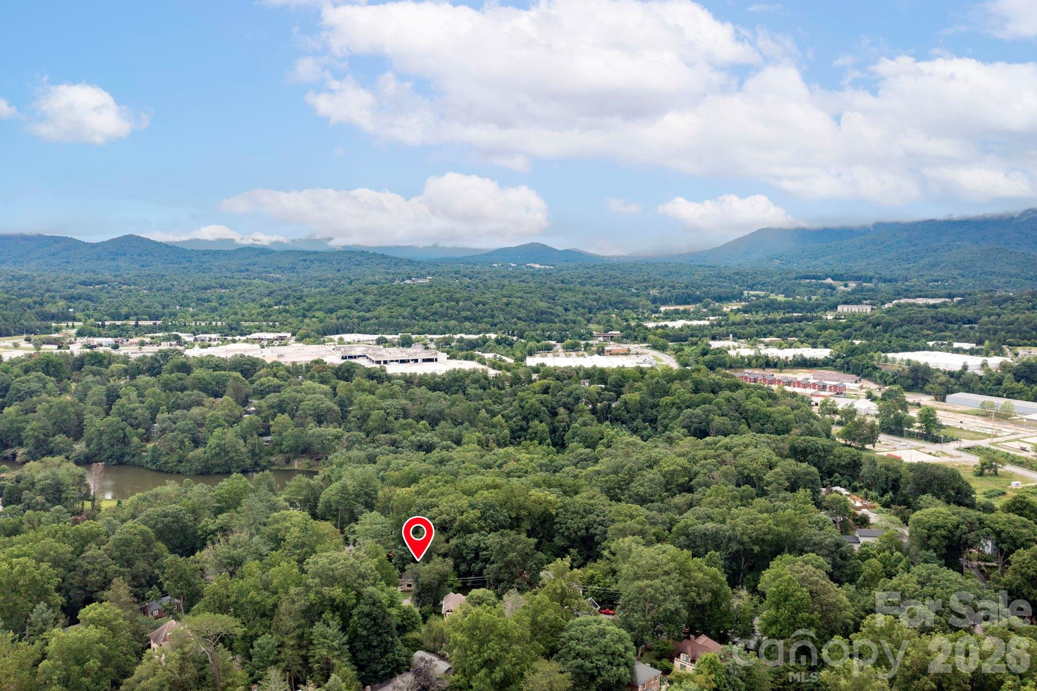 176 Chiles Avenue — Asheville