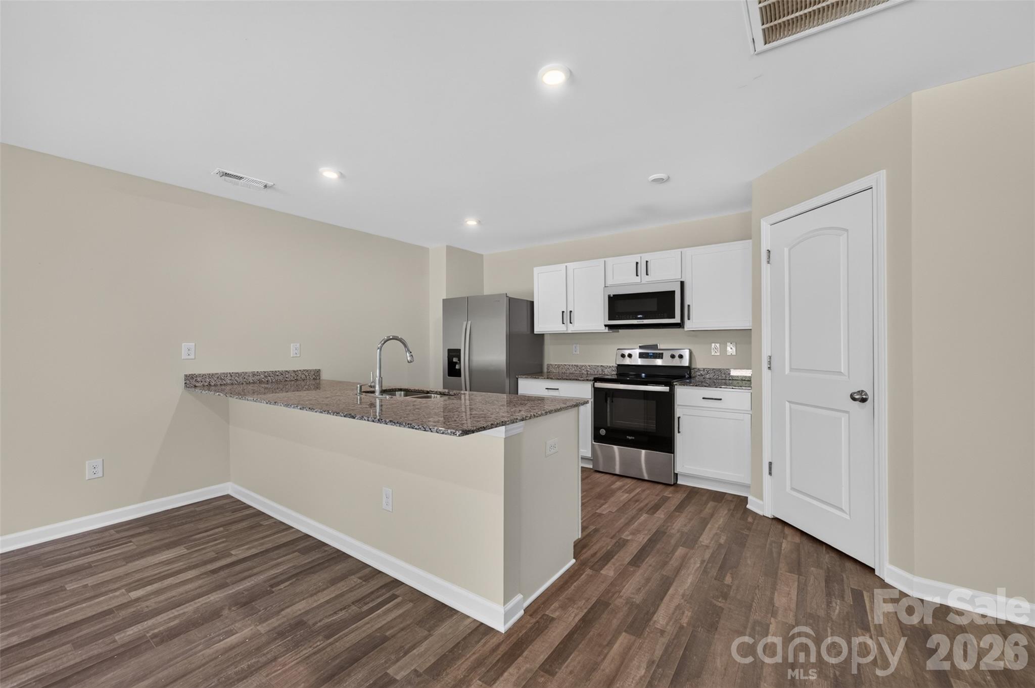 1475 Cannan Mountain Drive — Newton