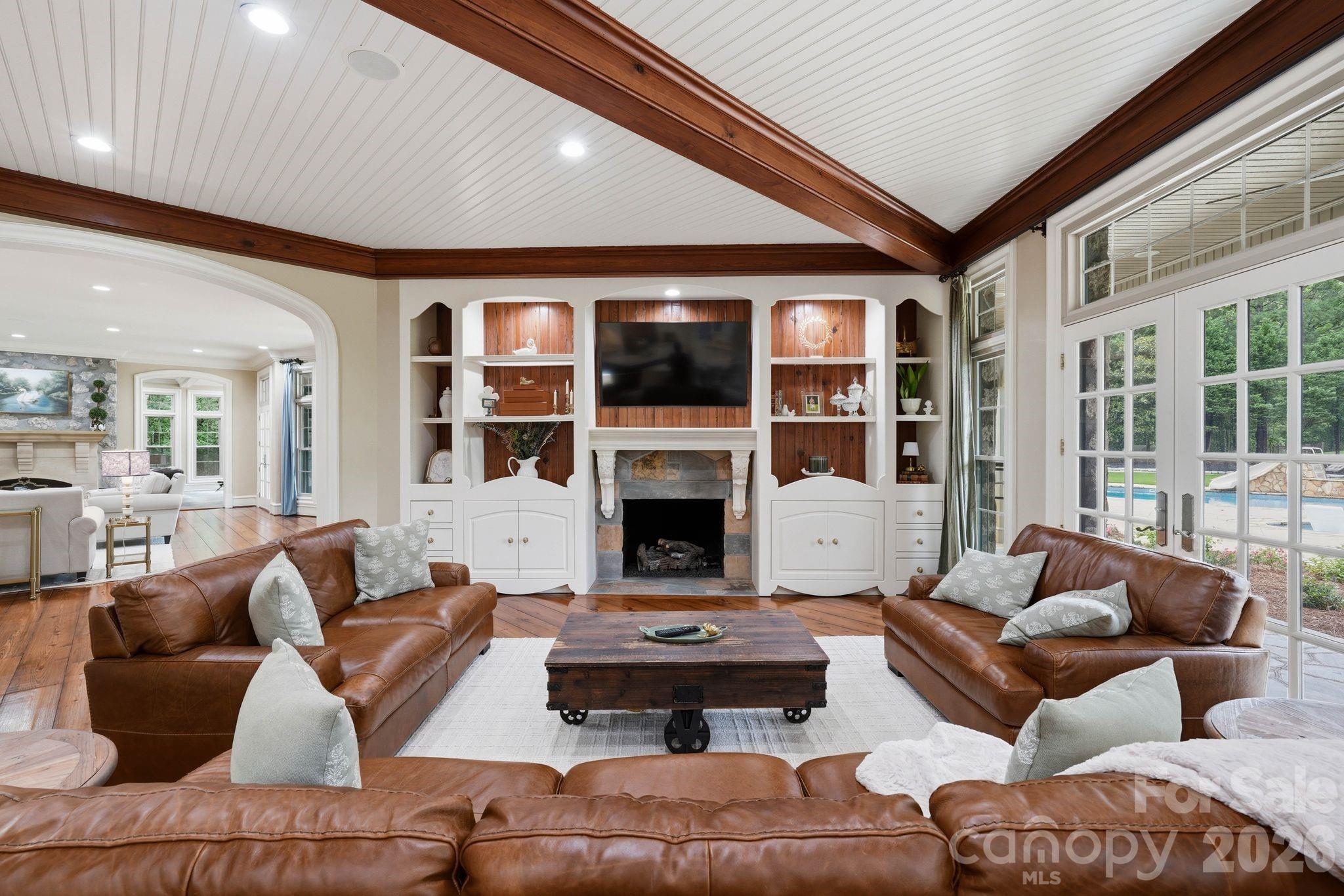 525 Lake Lynn Road — Concord