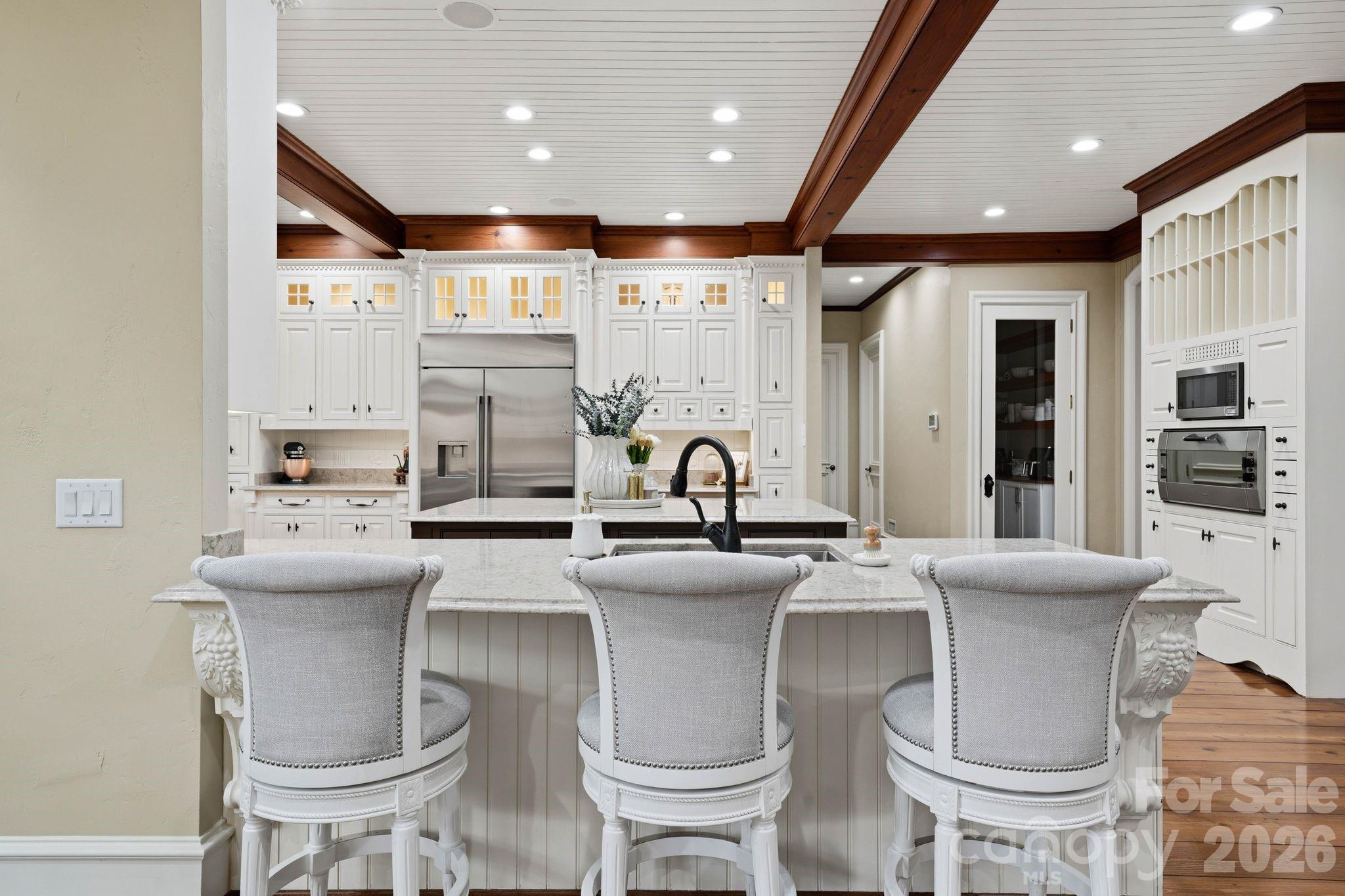 525 Lake Lynn Road — Concord