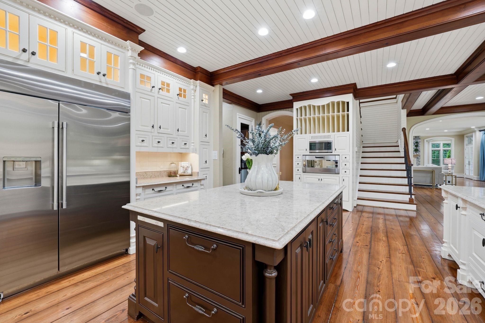 525 Lake Lynn Road — Concord
