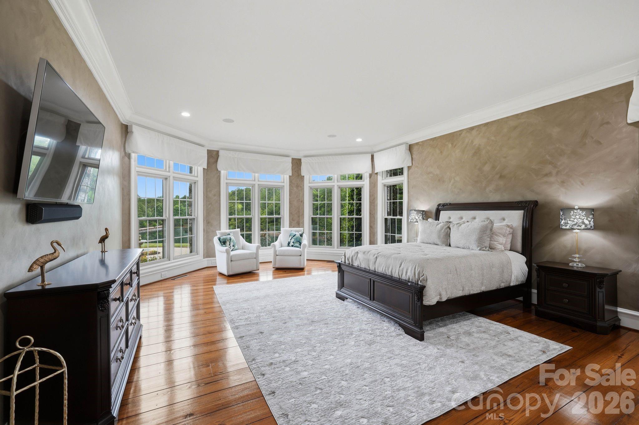 525 Lake Lynn Road — Concord