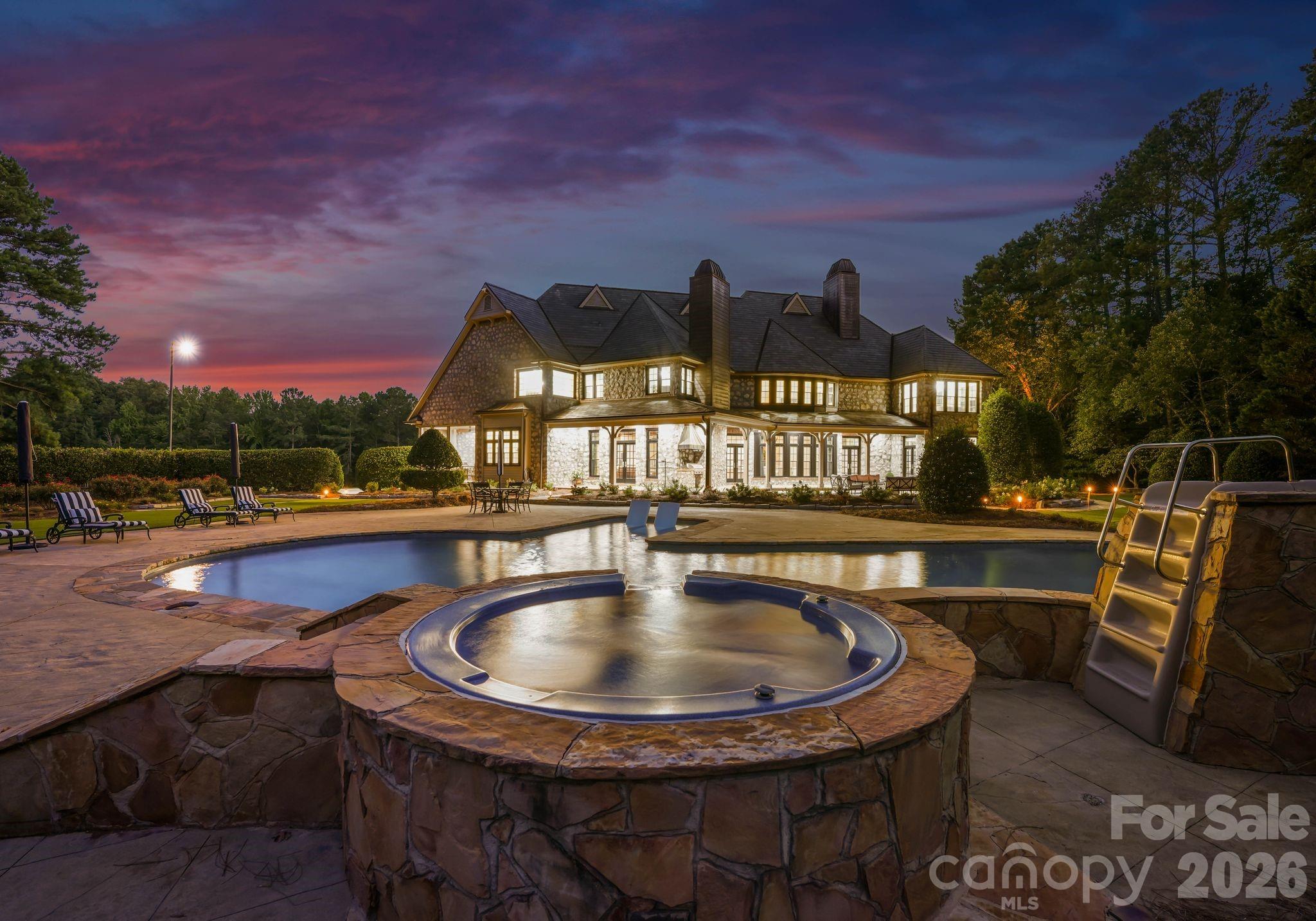 525 Lake Lynn Road — Concord