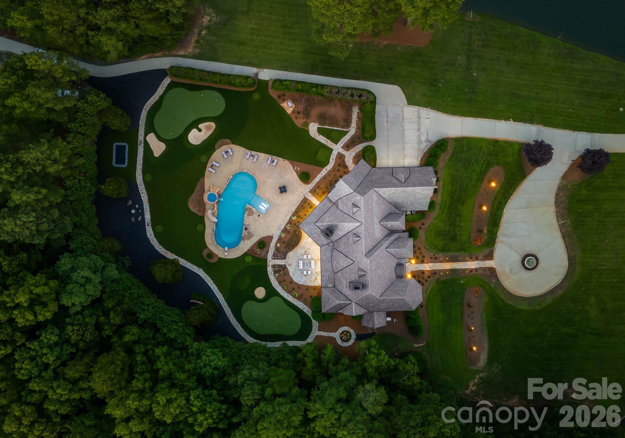 525 Lake Lynn Road — Concord