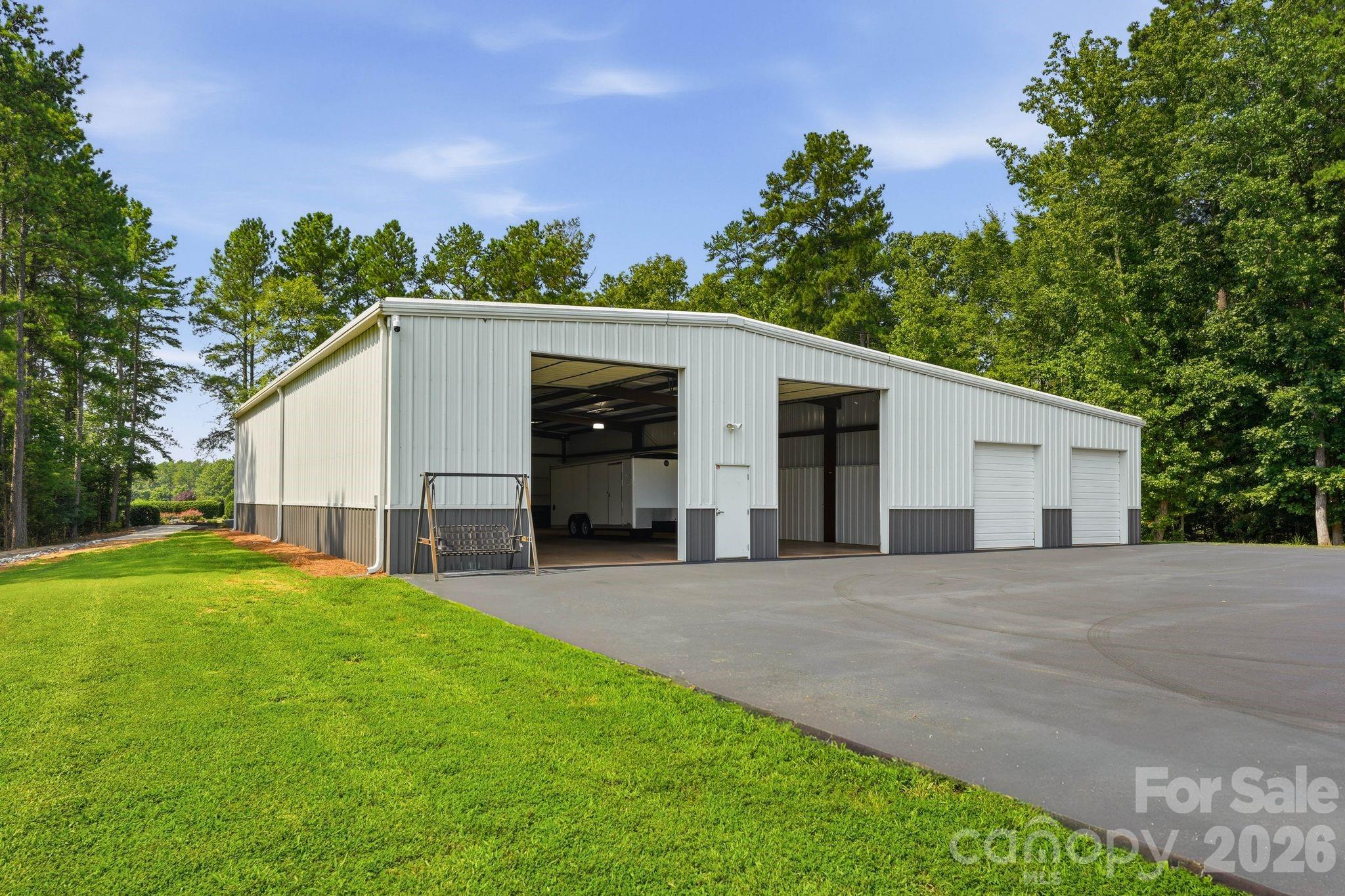 525 Lake Lynn Road — Concord