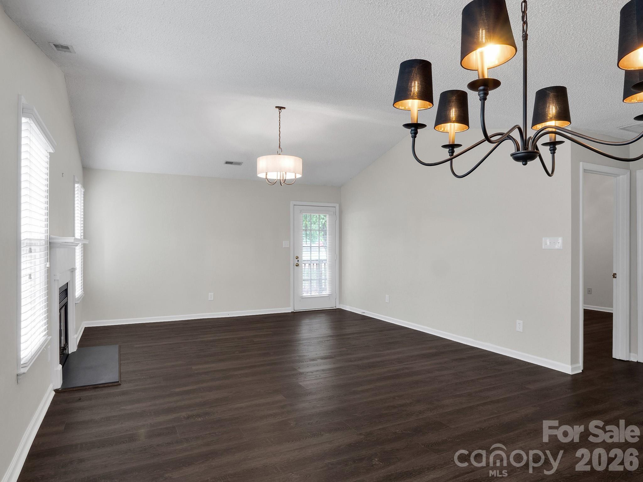 10922 Winterbourne Court — Charlotte
