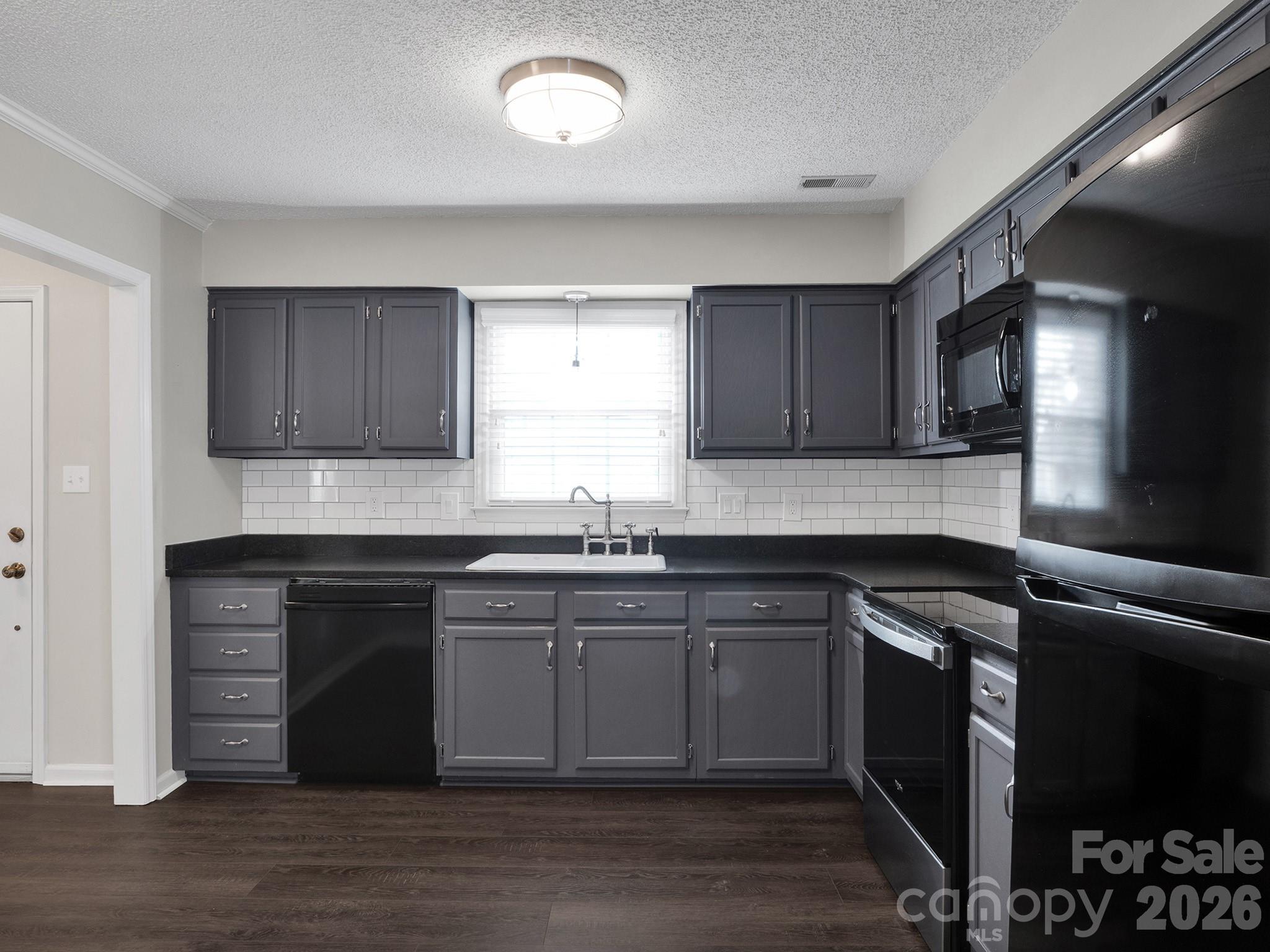 10922 Winterbourne Court — Charlotte