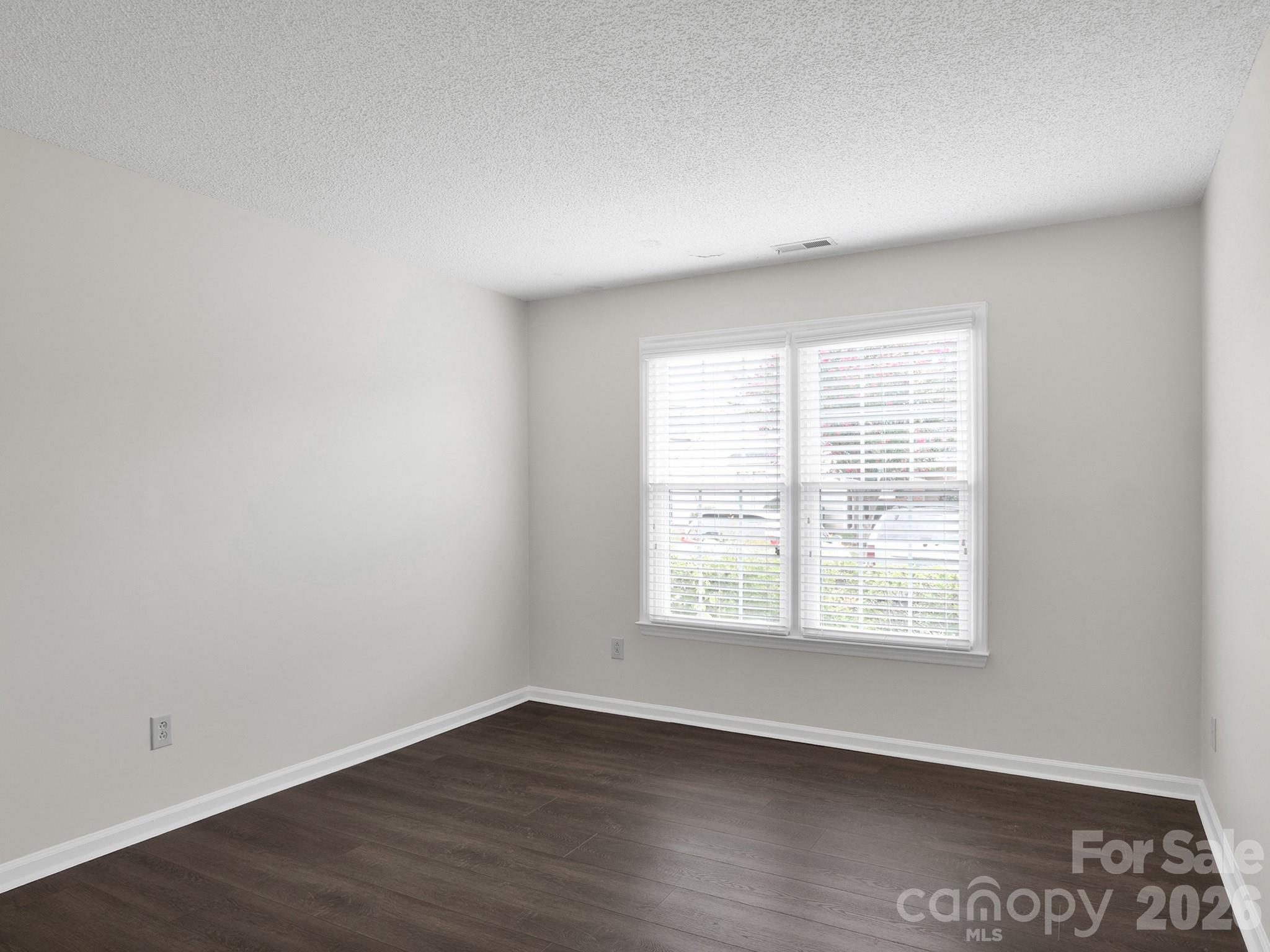 10922 Winterbourne Court — Charlotte