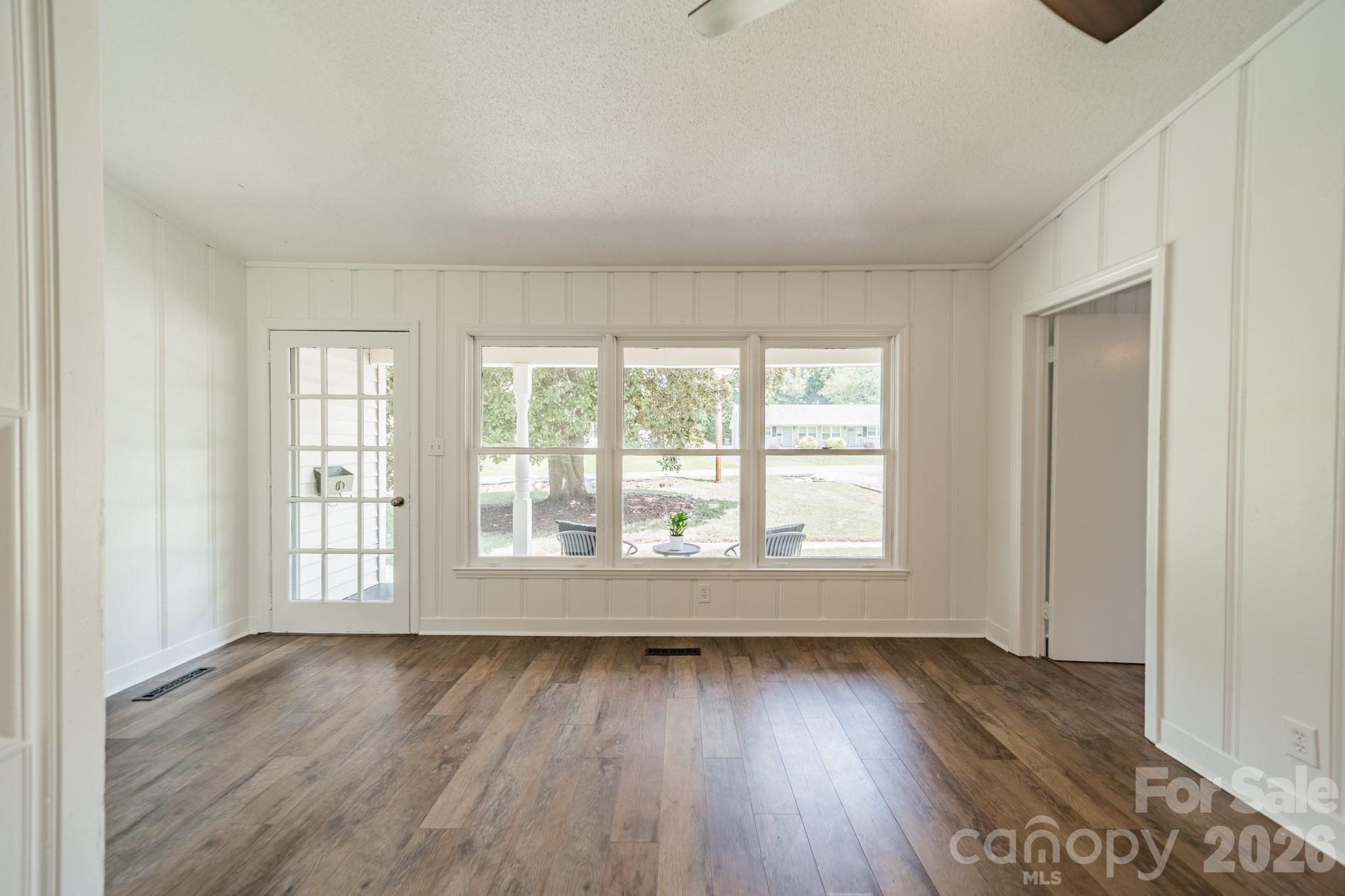 109 W Leroy Street — Fort Mill