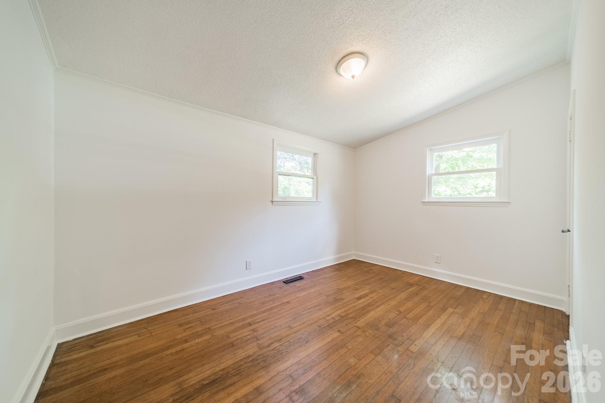 109 W Leroy Street — Fort Mill