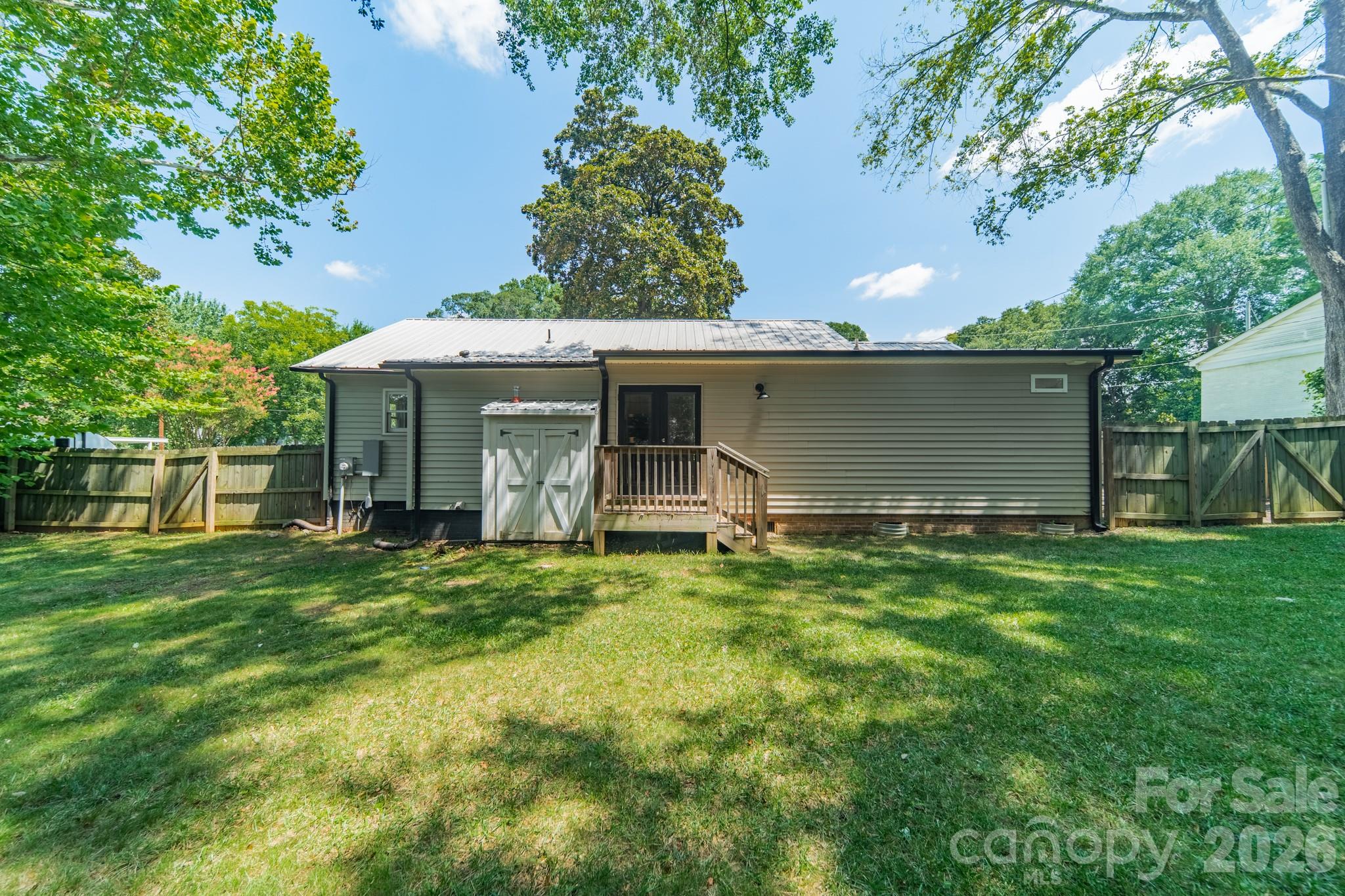 109 W Leroy Street — Fort Mill