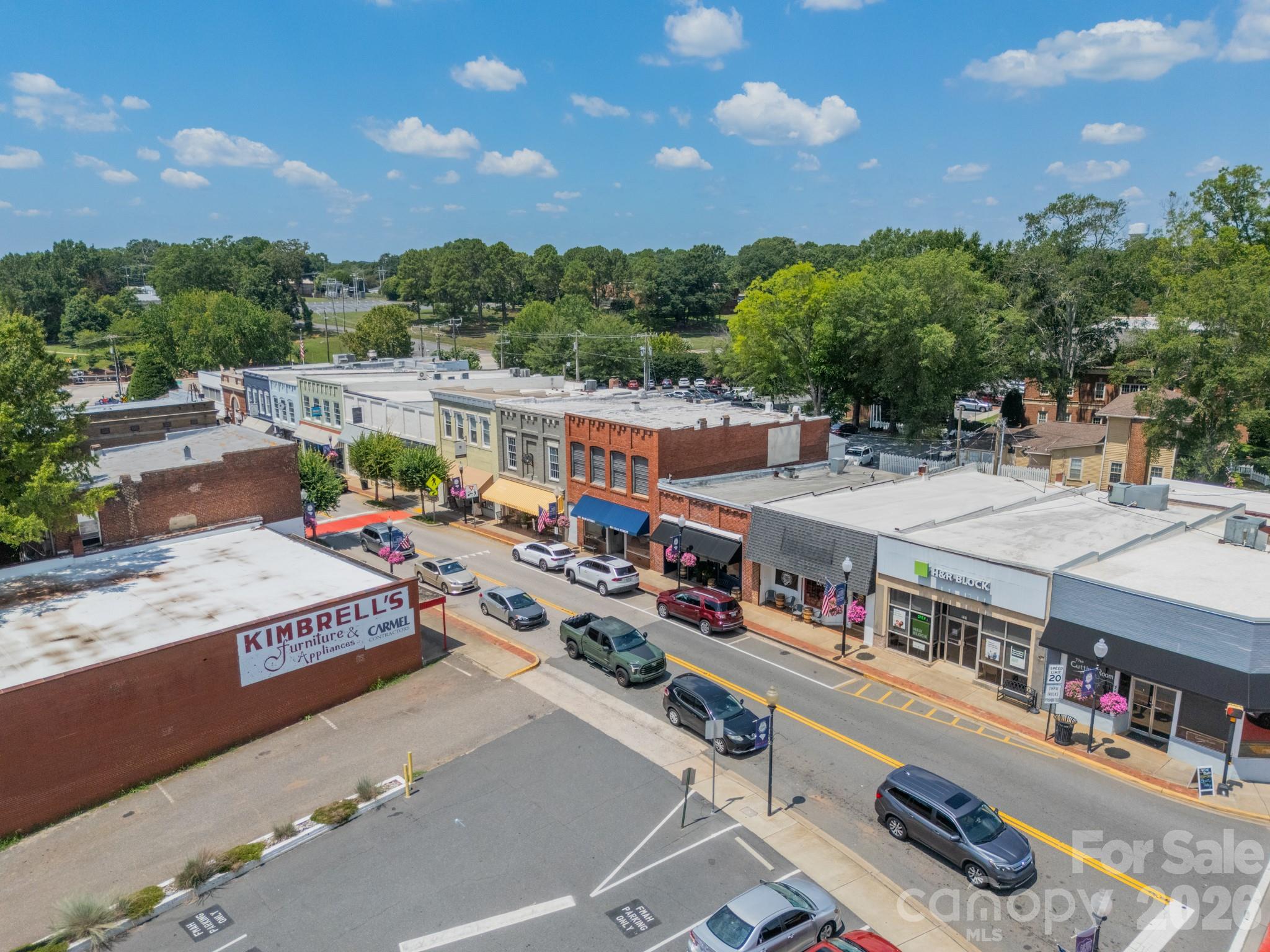 109 W Leroy Street — Fort Mill
