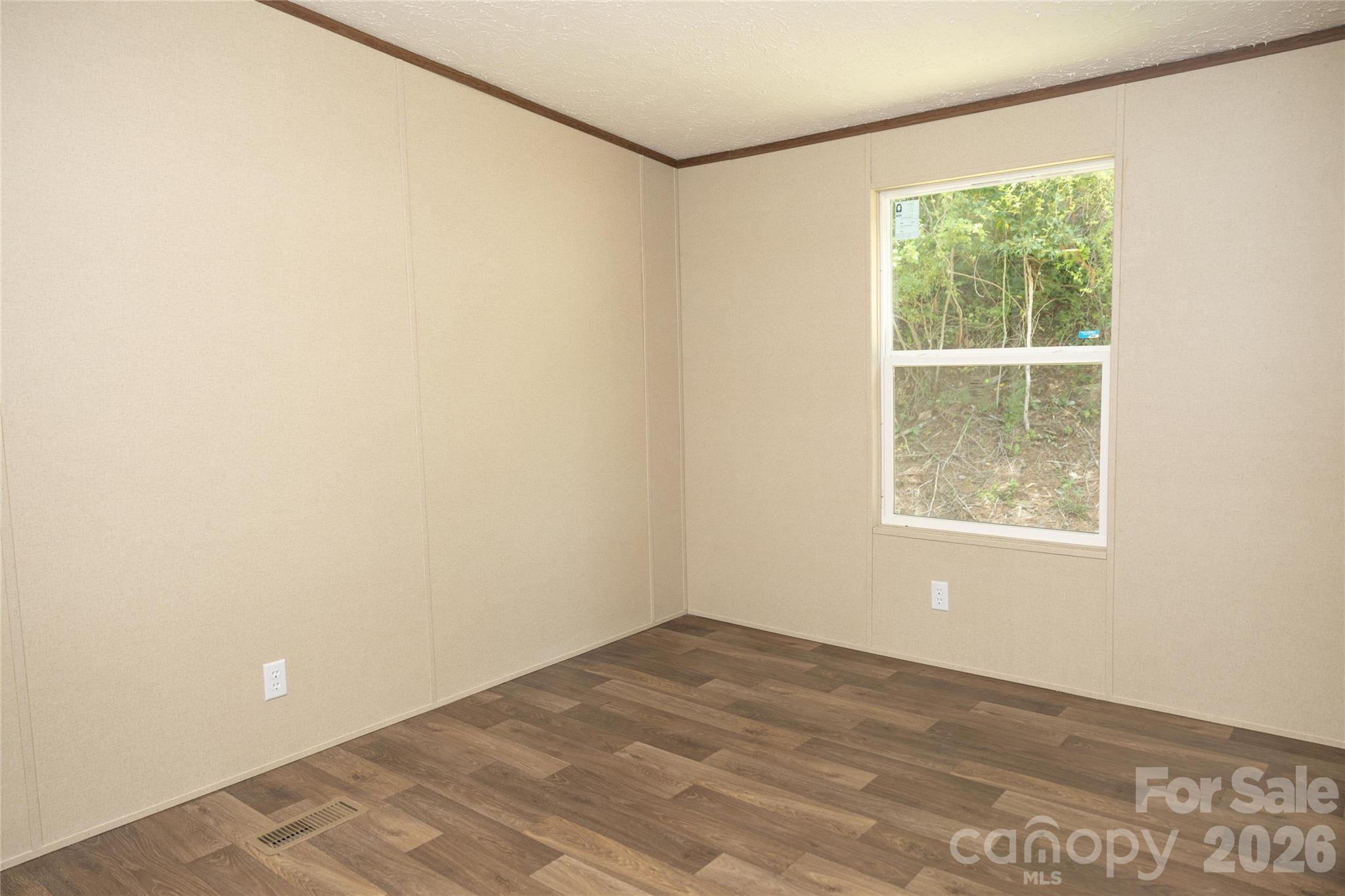 157 Berry Street — Spruce Pine