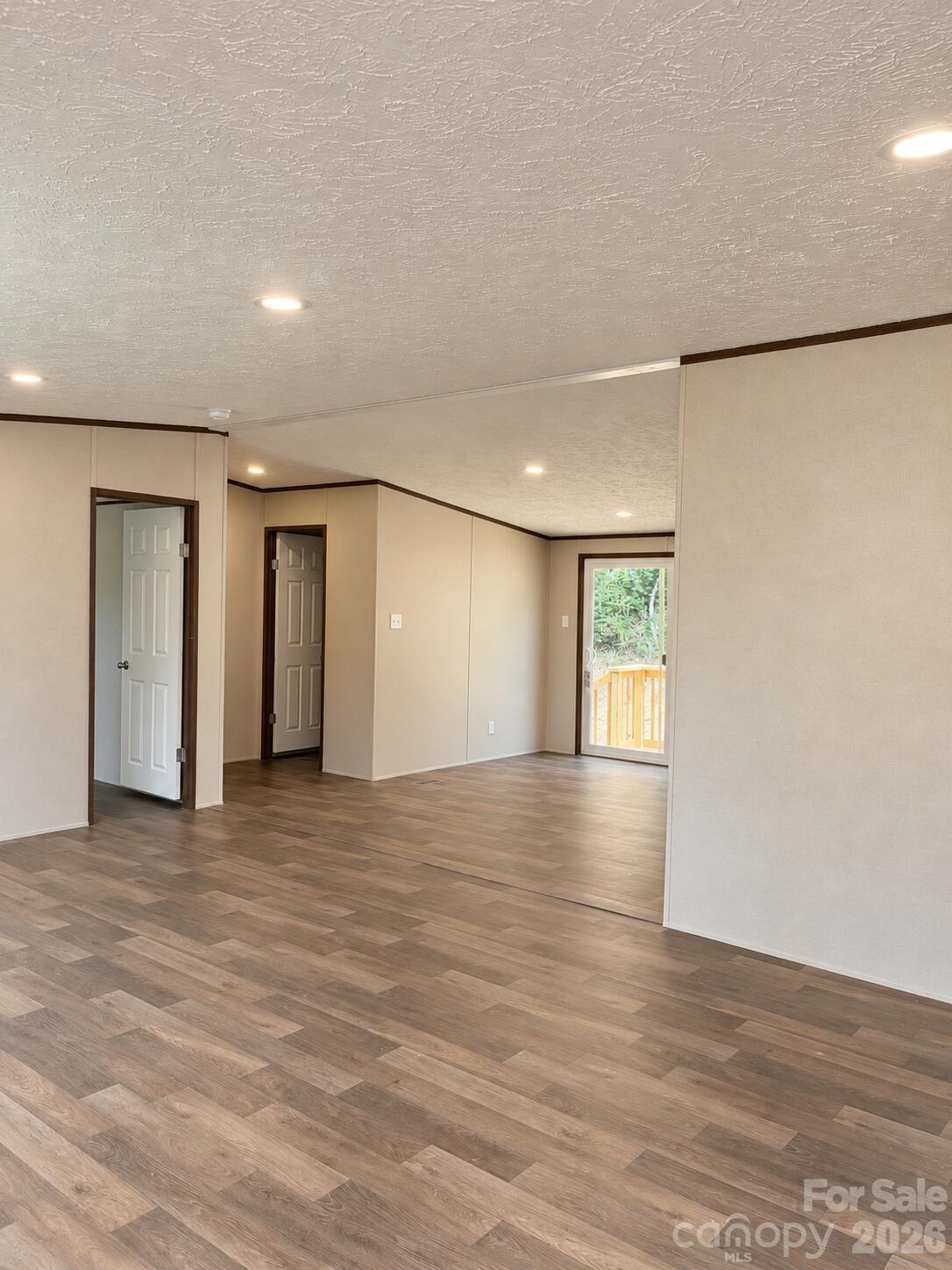 157 Berry Street — Spruce Pine