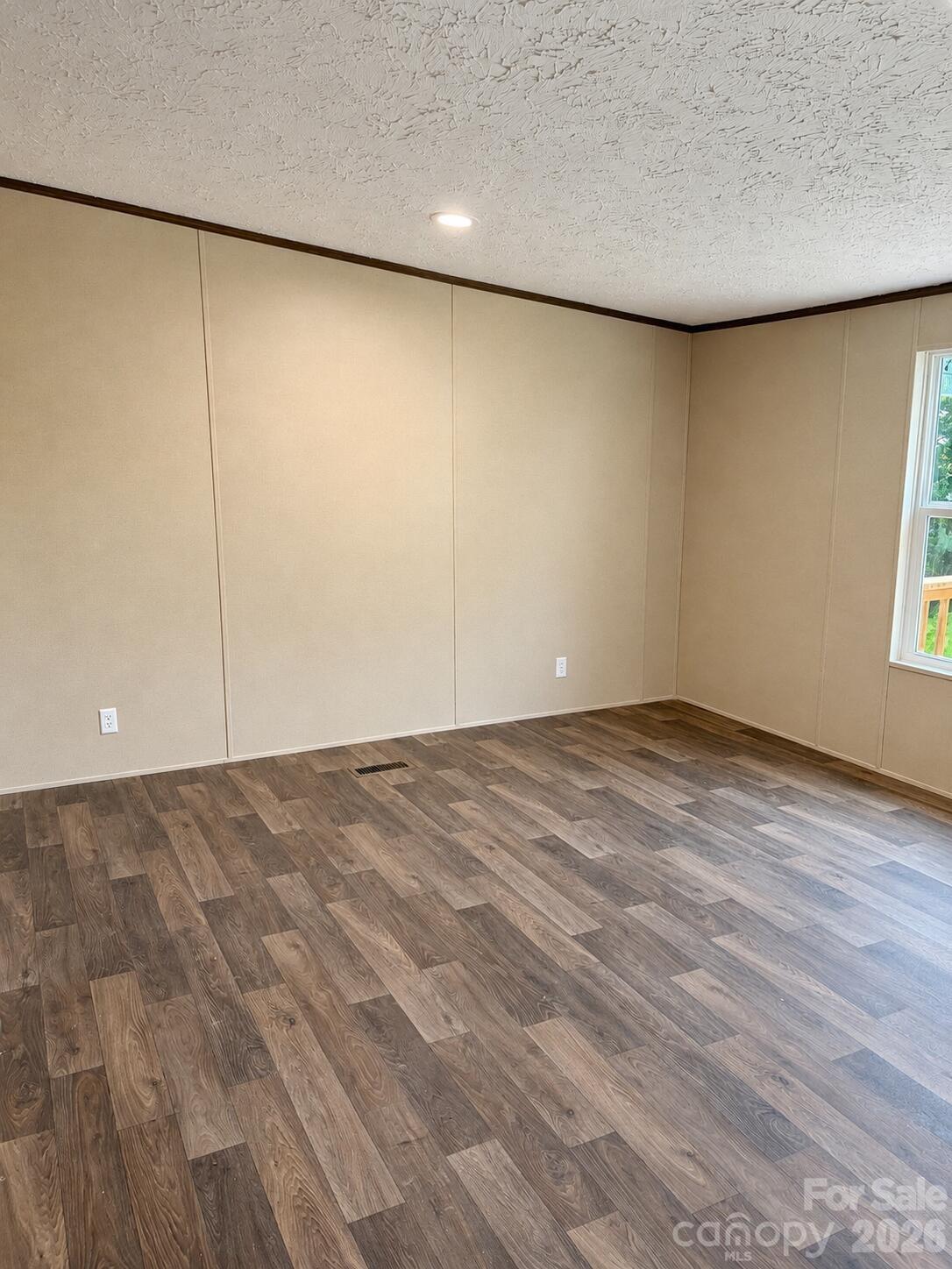 157 Berry Street — Spruce Pine