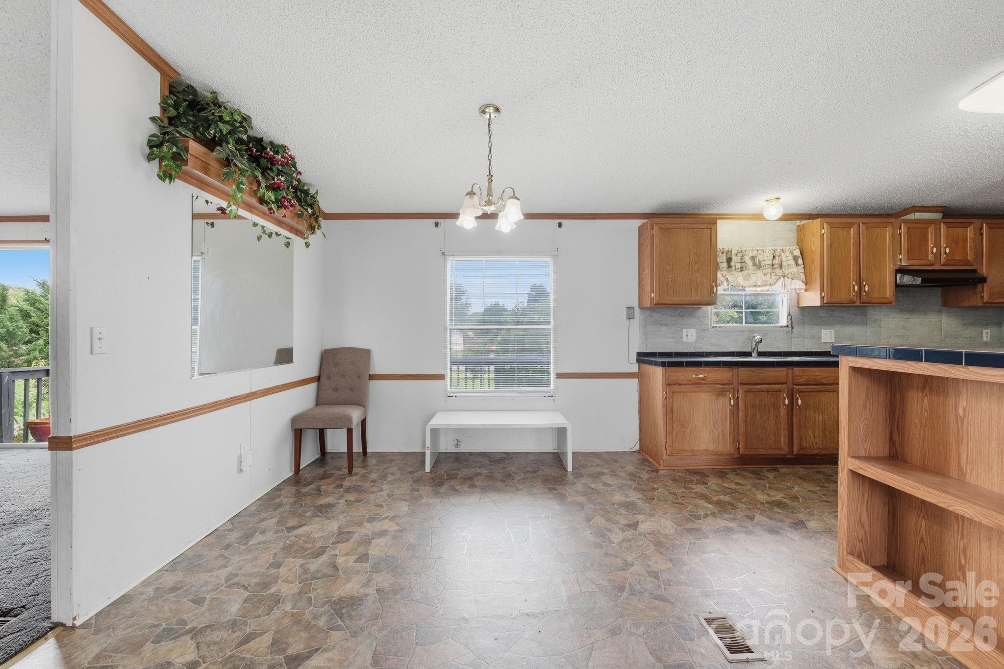 2299 Dellinger Drive — Newton