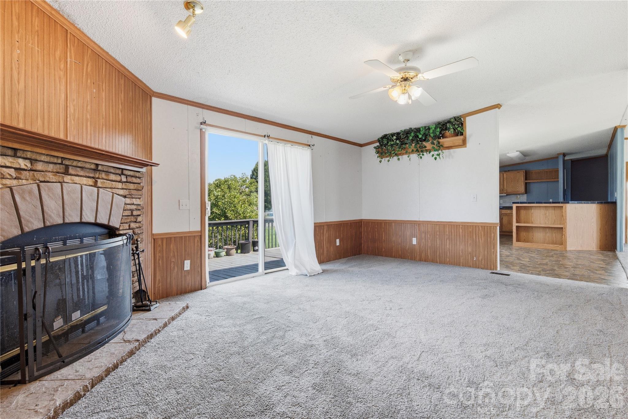 2299 Dellinger Drive — Newton