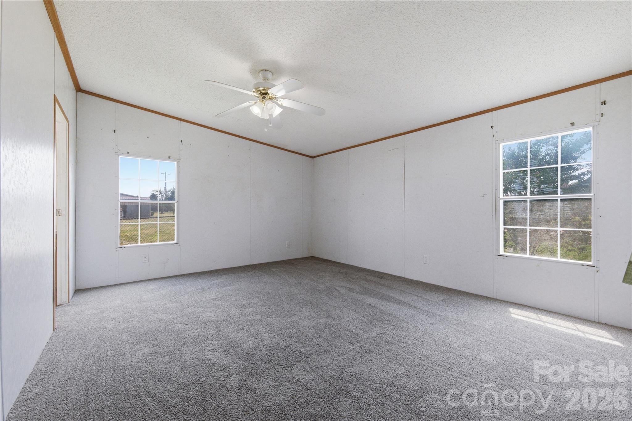 2299 Dellinger Drive — Newton