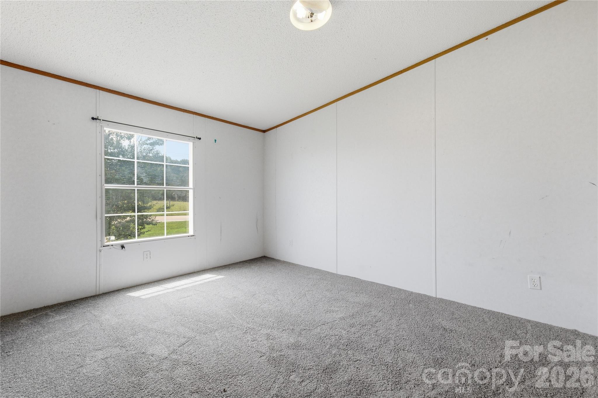2299 Dellinger Drive — Newton