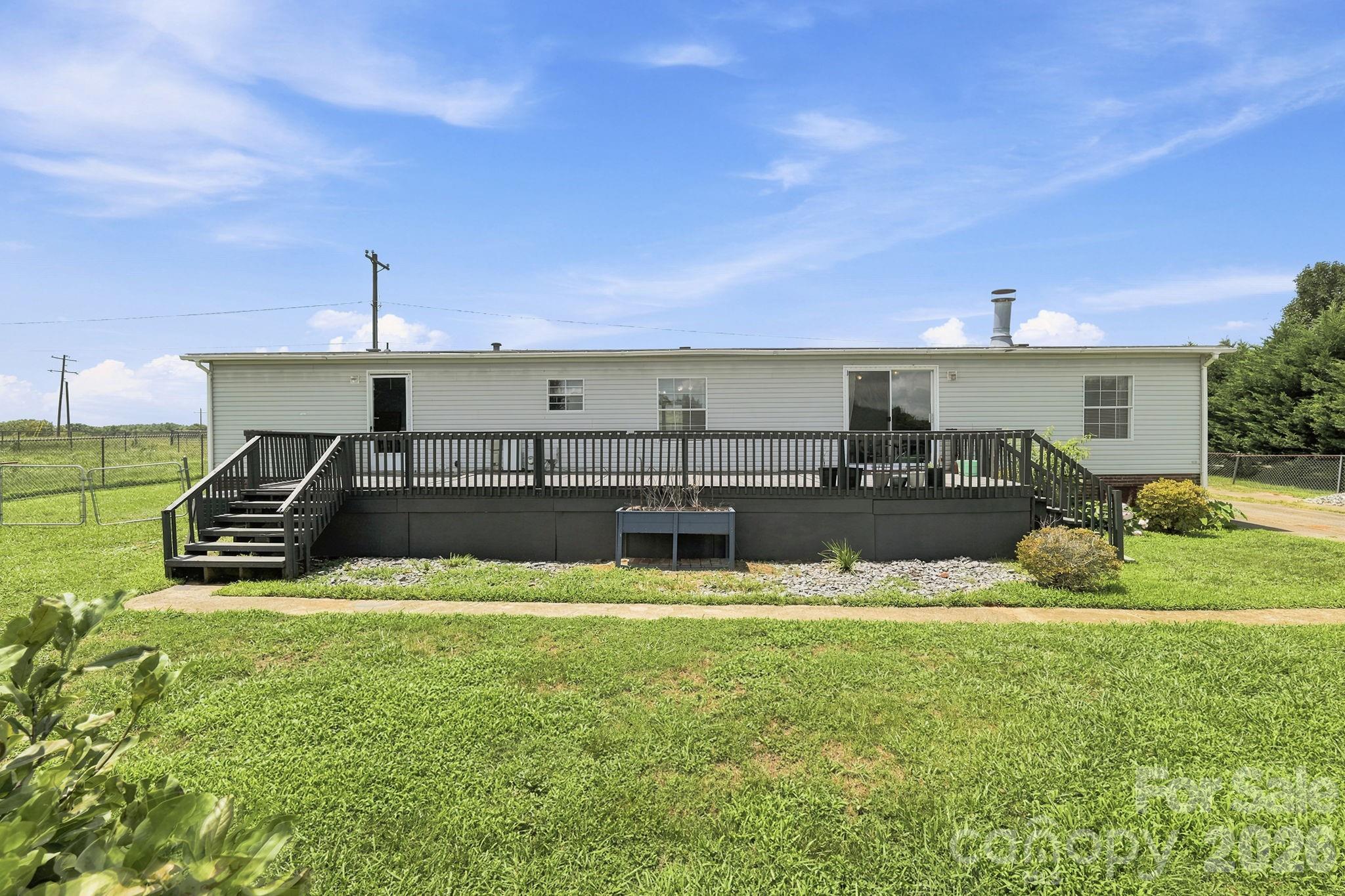 2299 Dellinger Drive — Newton