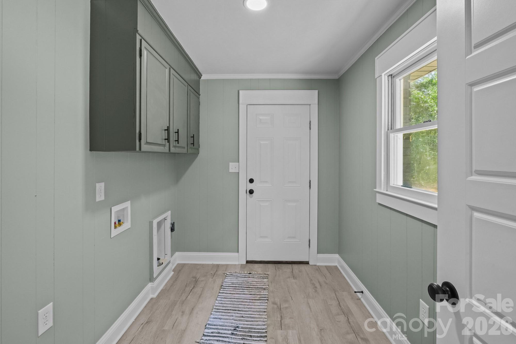 1411 W V Thompson Road — Rutherfordton