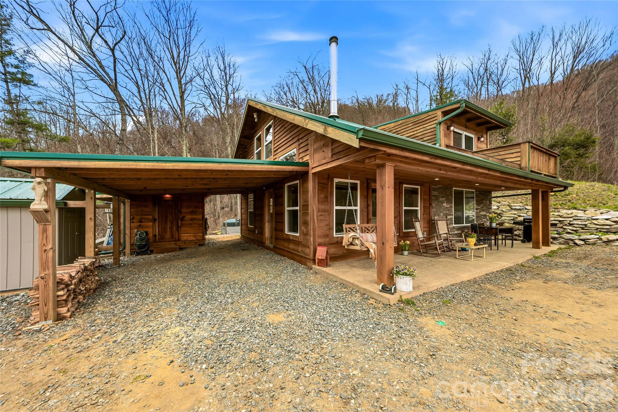 131 White Oak Way — Hot Springs