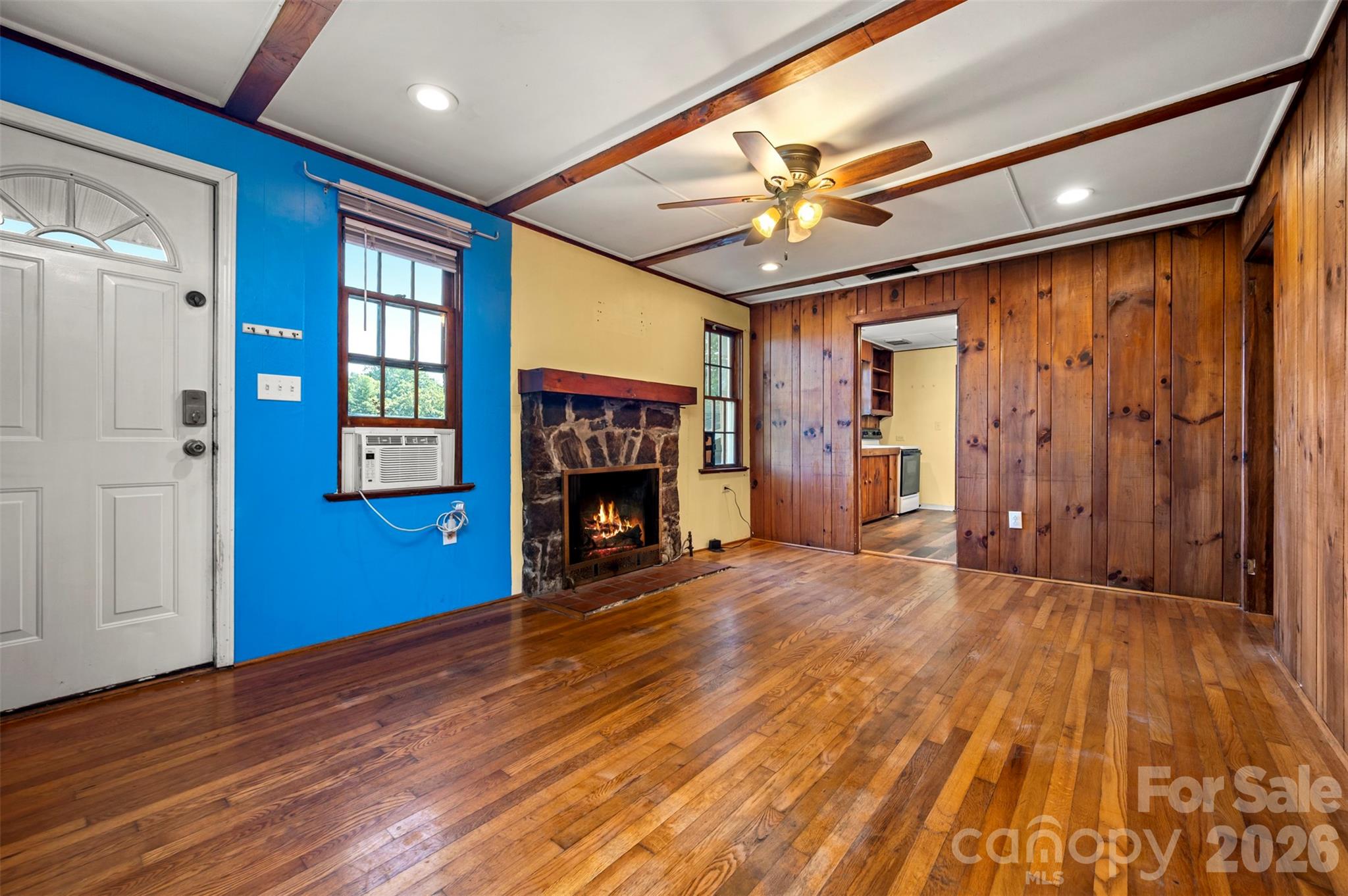 720 Sylvan Boulevard — Hendersonville