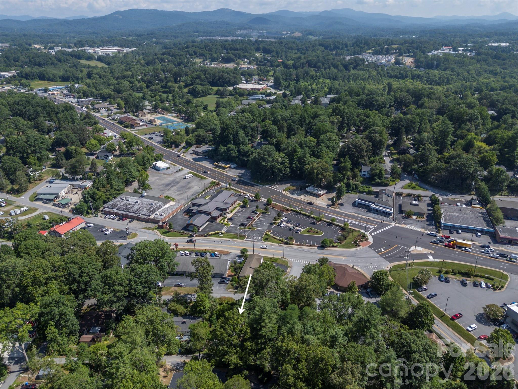 720 Sylvan Boulevard — Hendersonville
