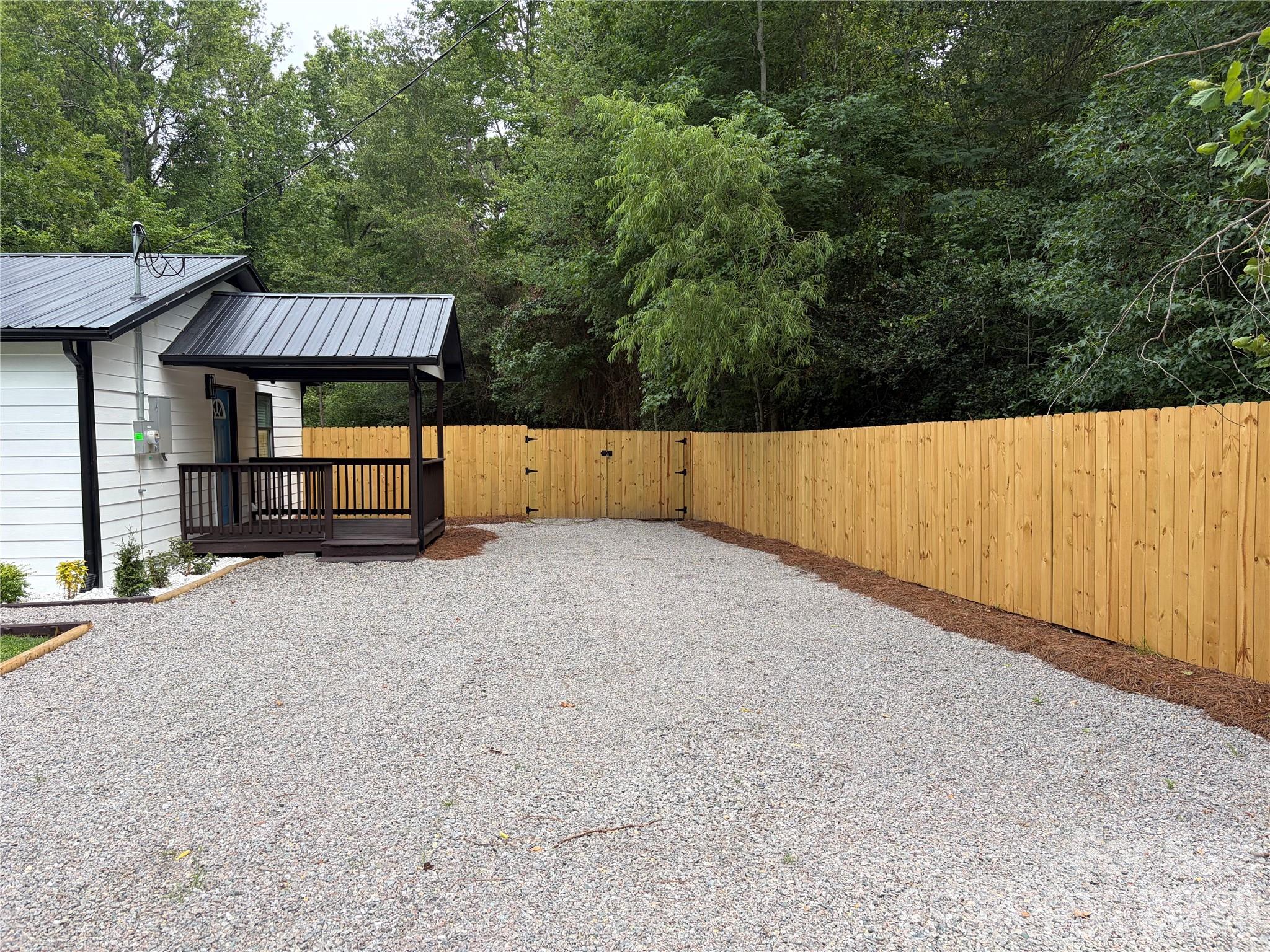8761 Old Wire Road — Laurel Hill