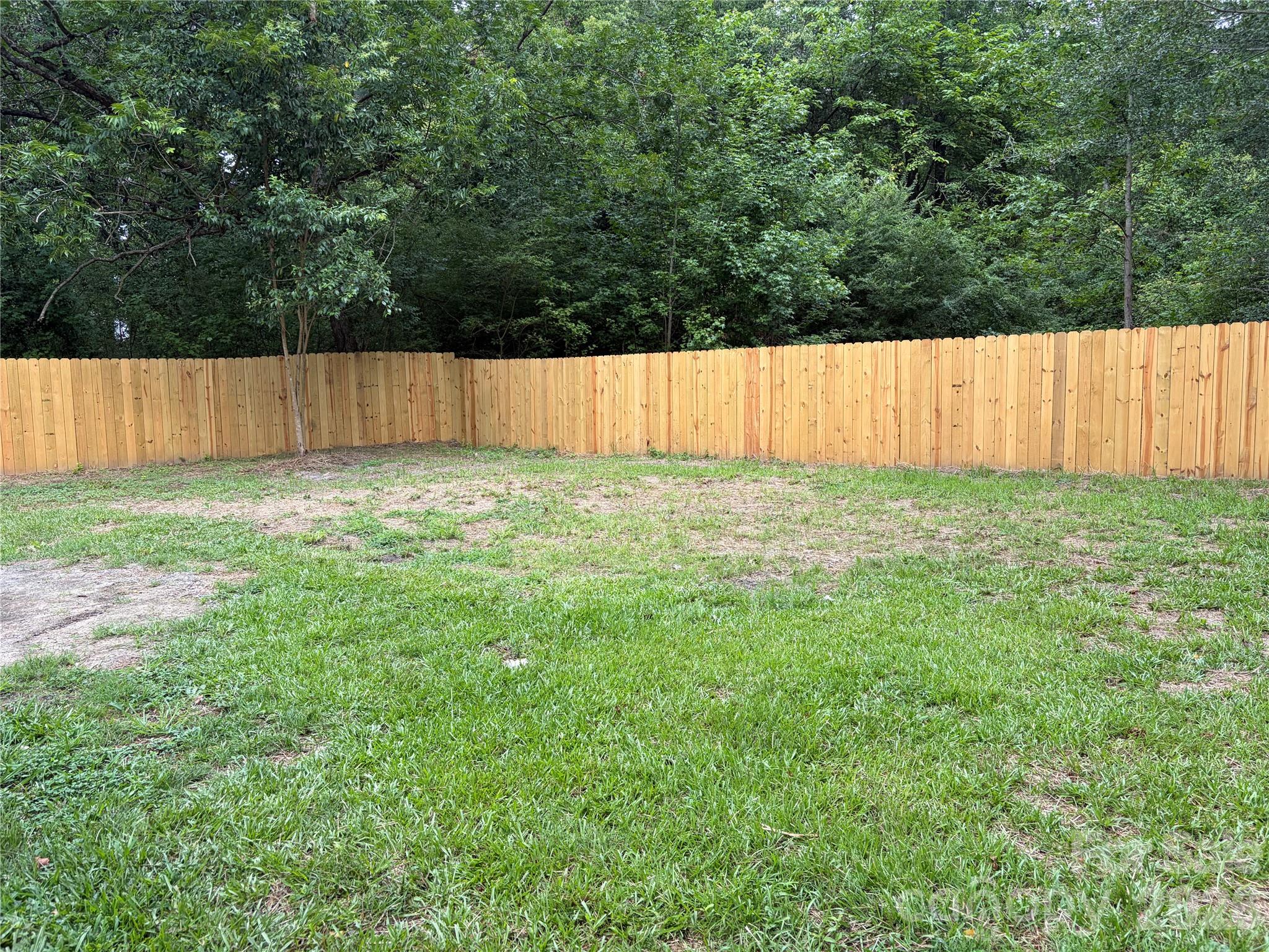 8761 Old Wire Road — Laurel Hill