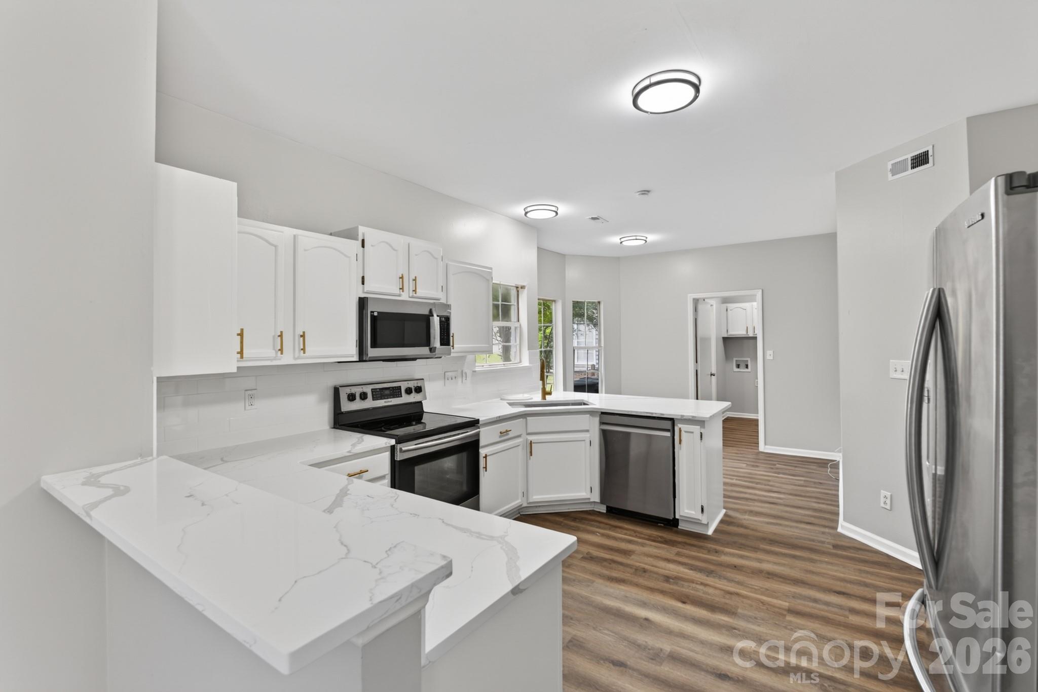 8511 Albury Walk Lane — Charlotte