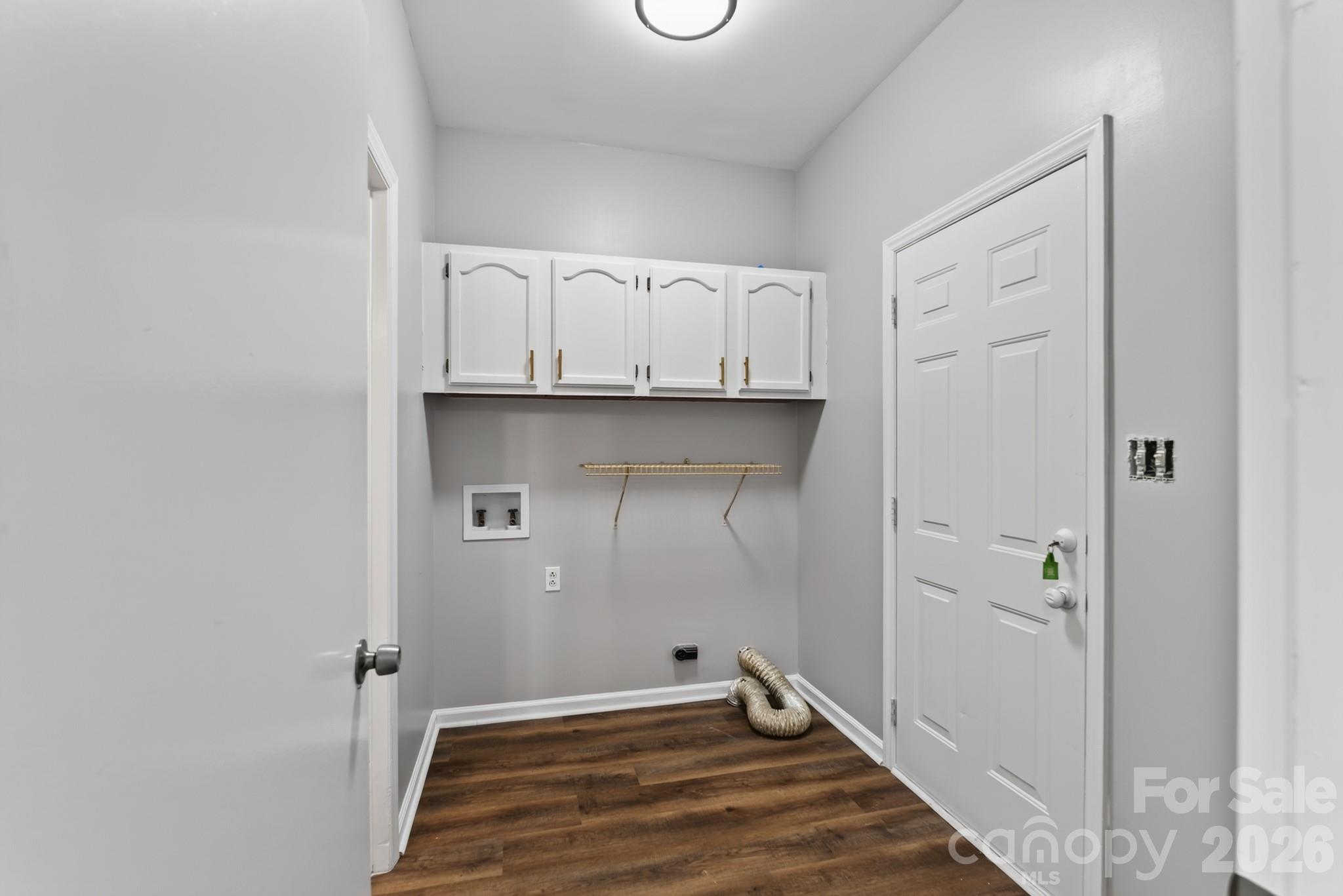 8511 Albury Walk Lane — Charlotte