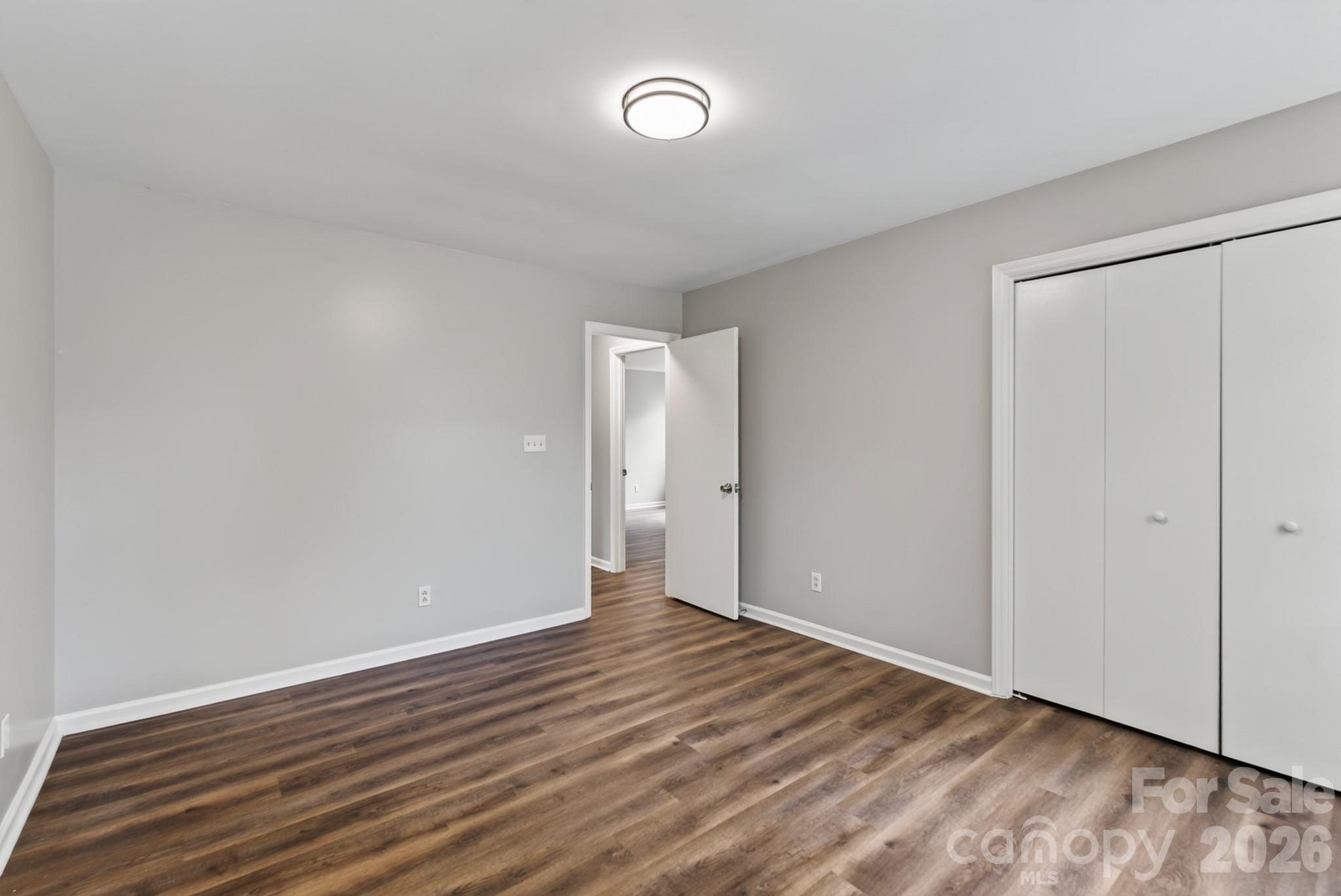 8511 Albury Walk Lane — Charlotte