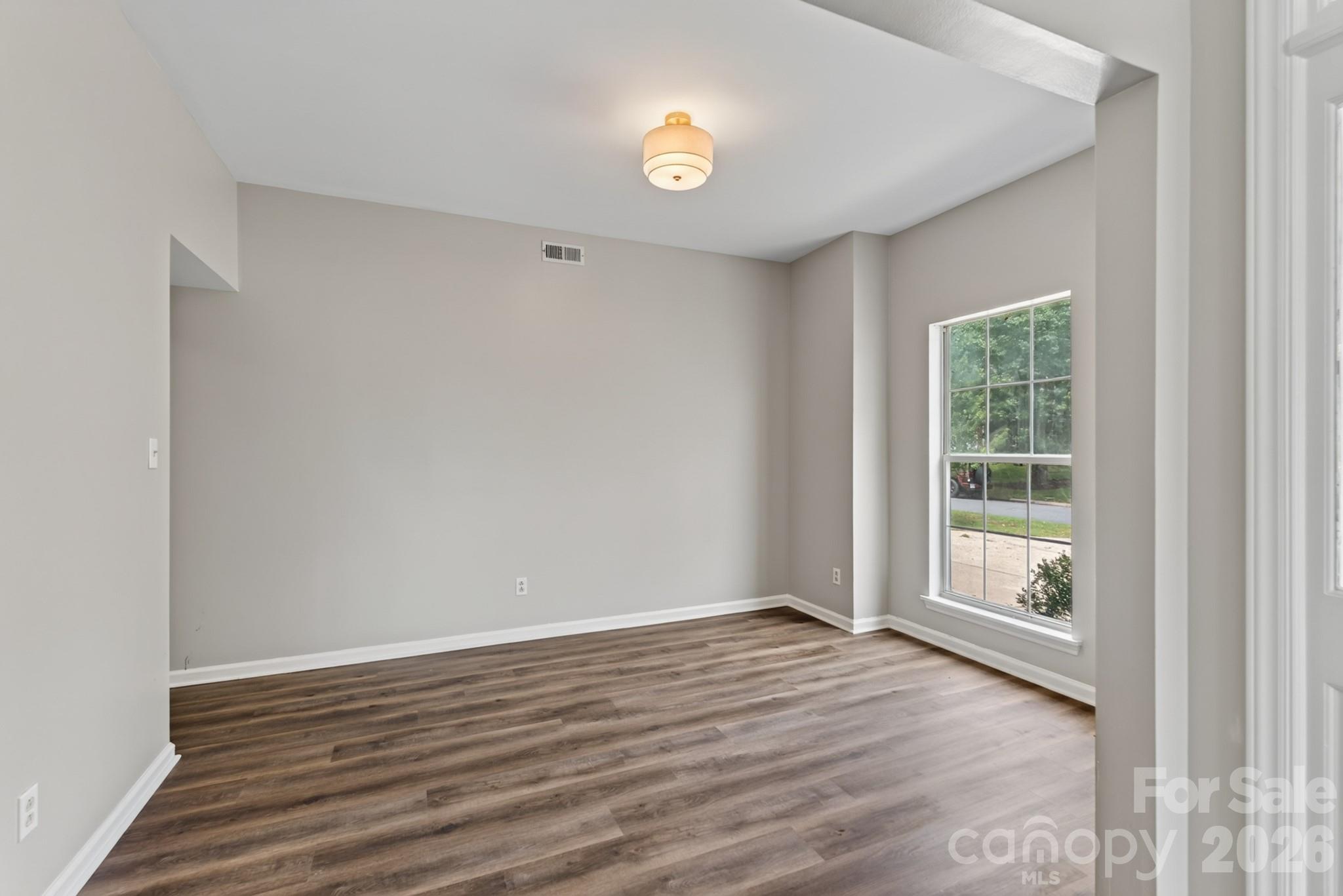 8511 Albury Walk Lane — Charlotte